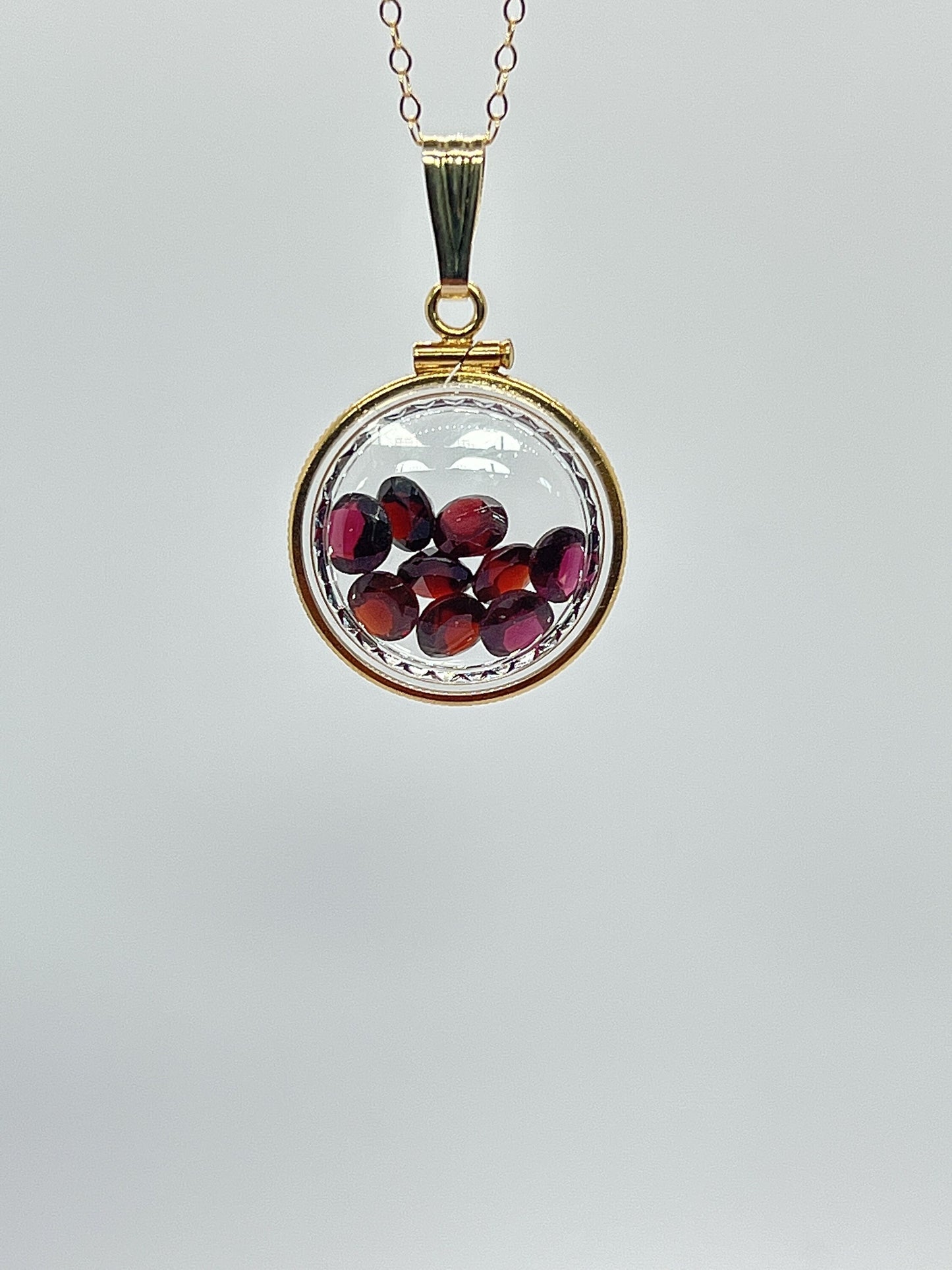 14k Solid Gold Diamond Edge Empty 22 mm Handmade shaker Locket w/ FREE small SCREW DRIVER waiting for your little treasures, with chain