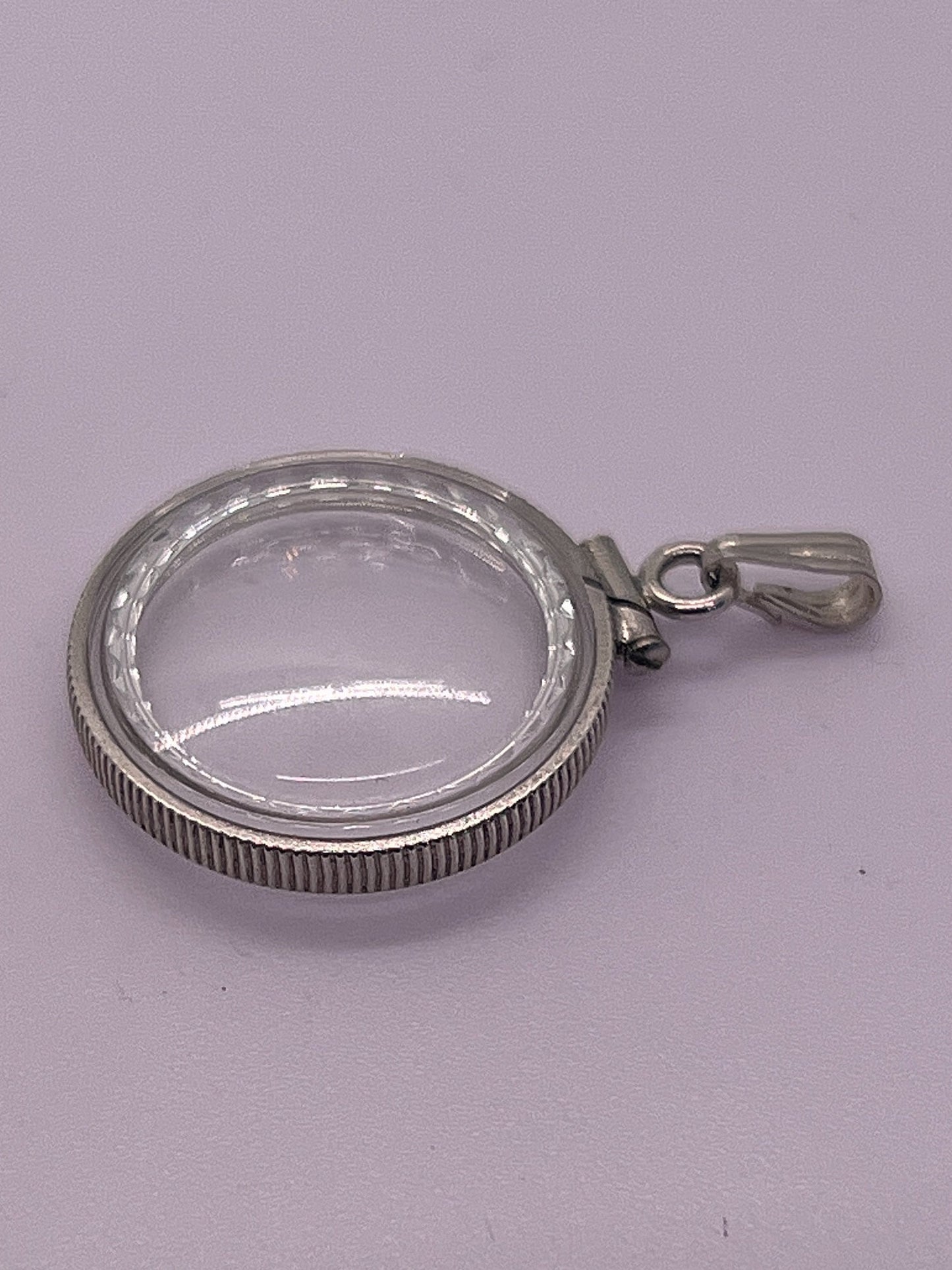 Empty Diamond Edge Handmade 14k gold filled shaker Locket Nickel size w/ FREE screwdriver. Fill it with Treasure. Customizable
