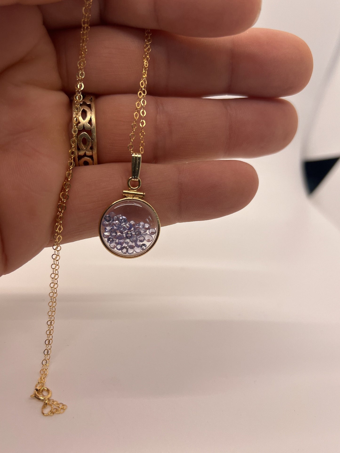 14k solid gold Tanzanite 16.5mm Handmade shaker Locket 1.75 CTW