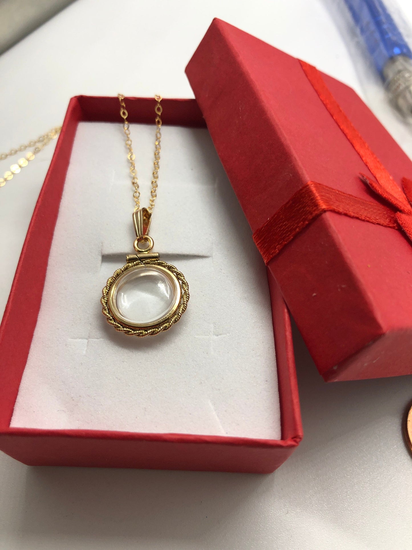 Empty 12.5 mm Handmade 14k gold filled shaker locket with twisted rope addition FREE SCREWDRIVER INCLUDED , waiting for your small treasures