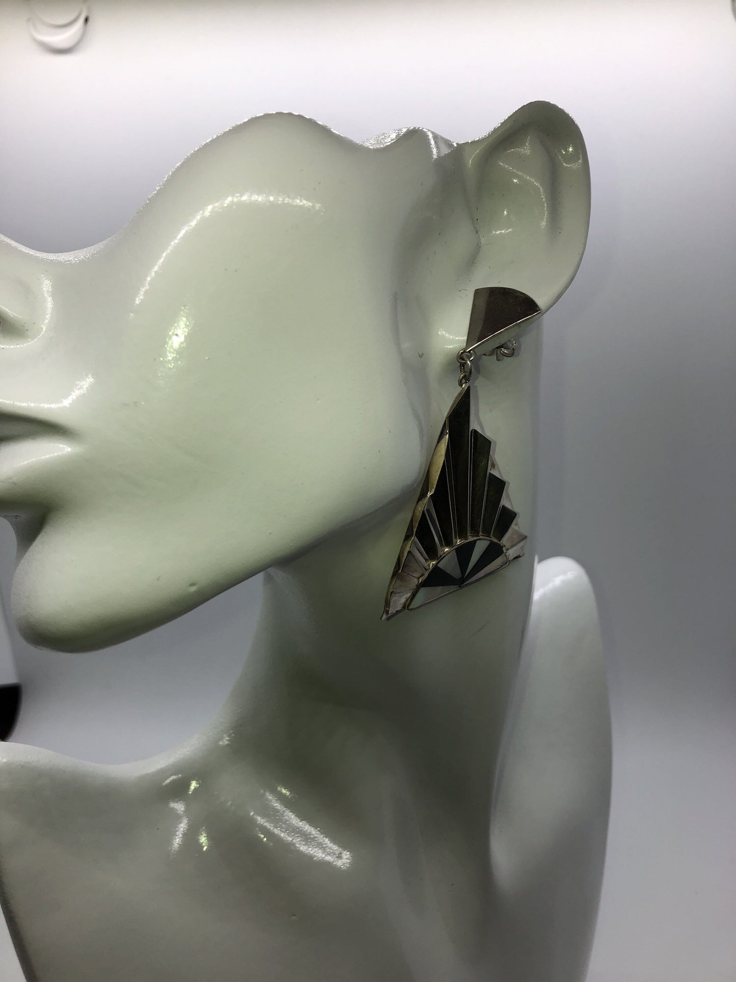 Large Mother of pearl & onyx Vintage Handmade Sterling Silver Earrings Indonesia, Vintage old stock