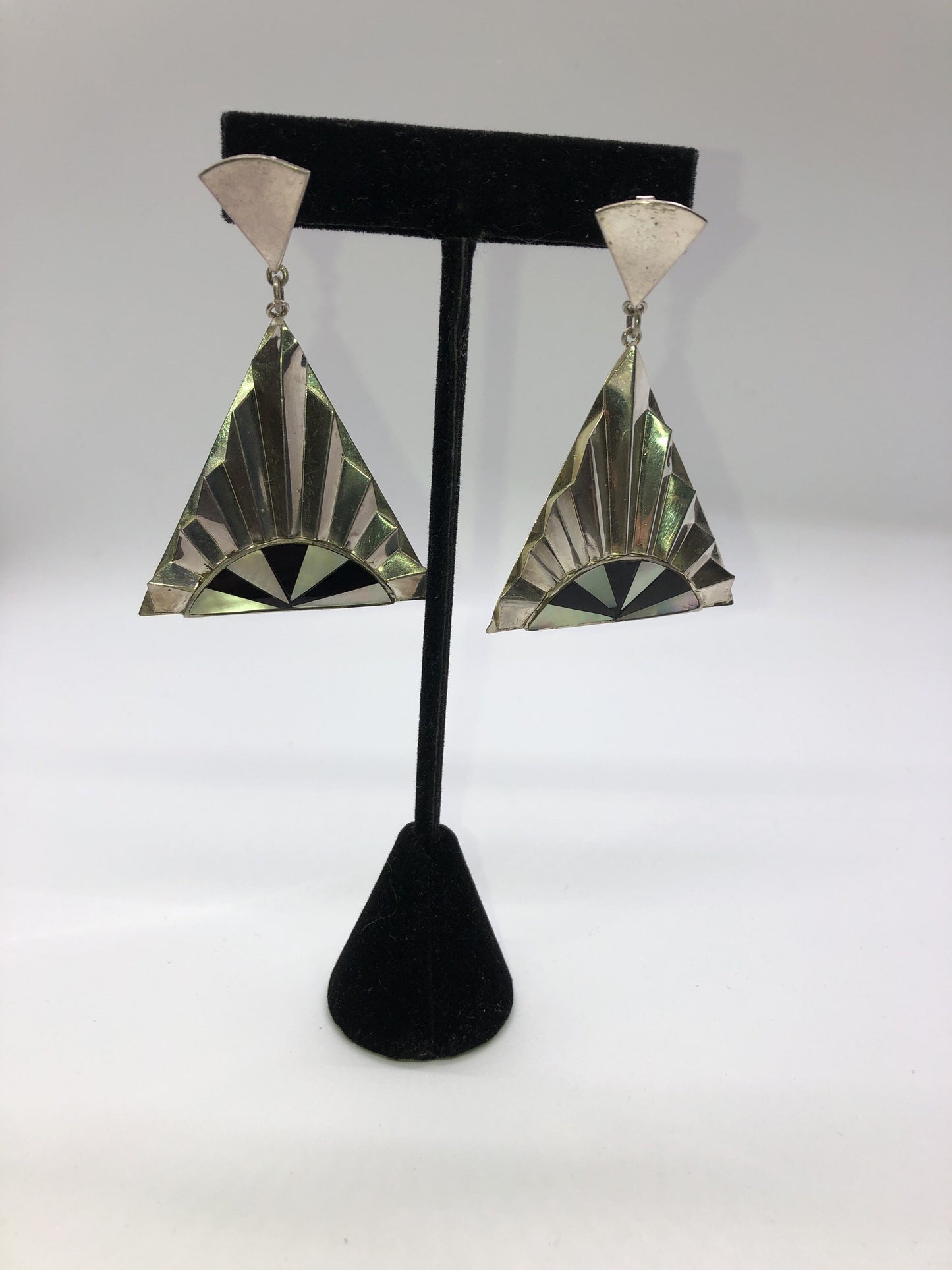 Large Mother of pearl & onyx Vintage Handmade Sterling Silver Earrings Indonesia, Vintage old stock