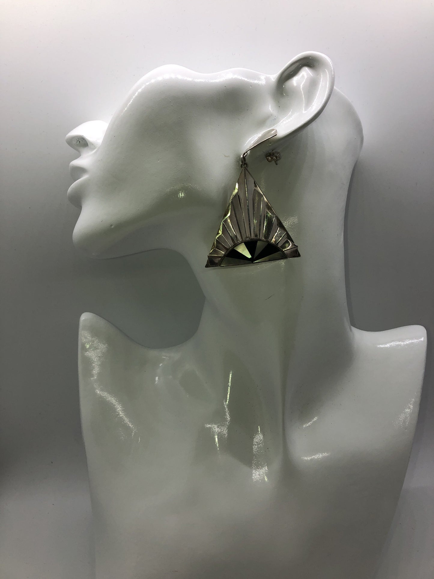 Large Mother of pearl & onyx Vintage Handmade Sterling Silver Earrings Indonesia, Vintage old stock
