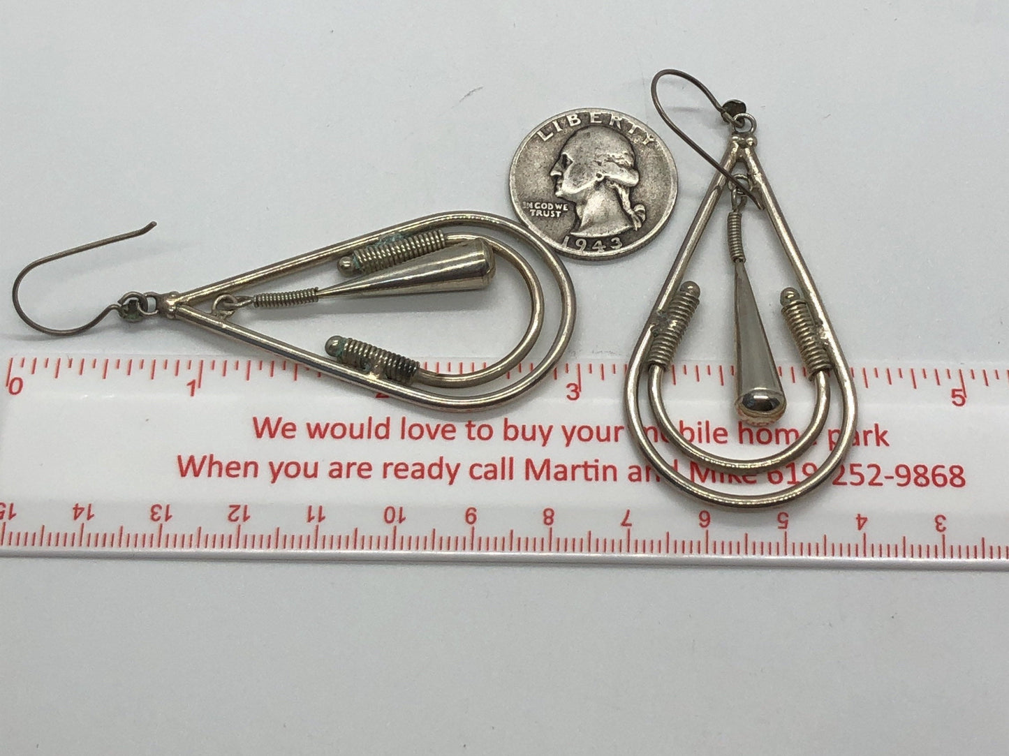 Large Vintage Handmade Sterling Silver Earrings Indonesia, Vintage new old stock, Beautiful pair shape moving design