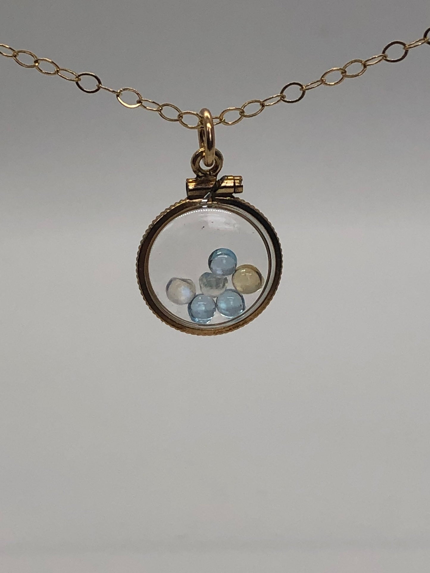 Vintage moonstone, citrine & topaz 12k gold filled Shaker locket with beautiful mix of natural gems, November Birthstones