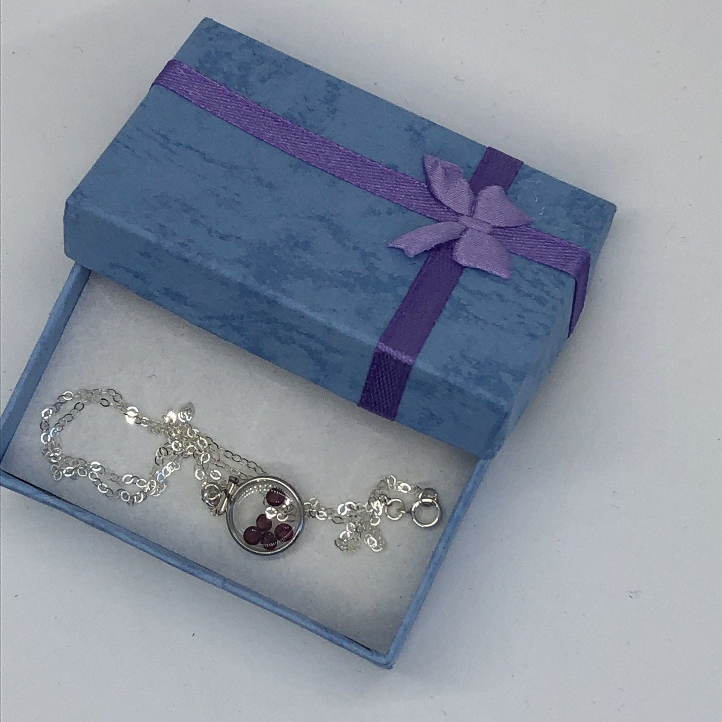 Dainty Handmade Garnet Sterling Silver Shaker locket w/.91 TCW beautiful gems, January birthstone customize one for your Mother's Day ask me