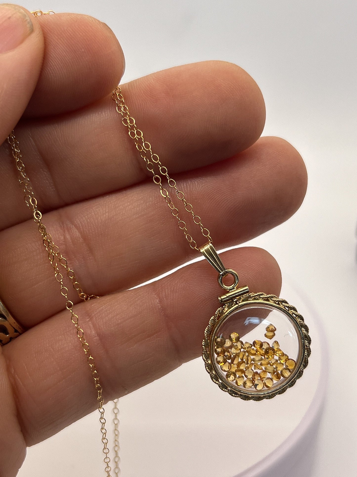 Hand Made 21 mm Nickel Size 14k Gold Filled Lucite Citrine Shaker Locket with ROPE EDGE, beautiful November Birthstone.