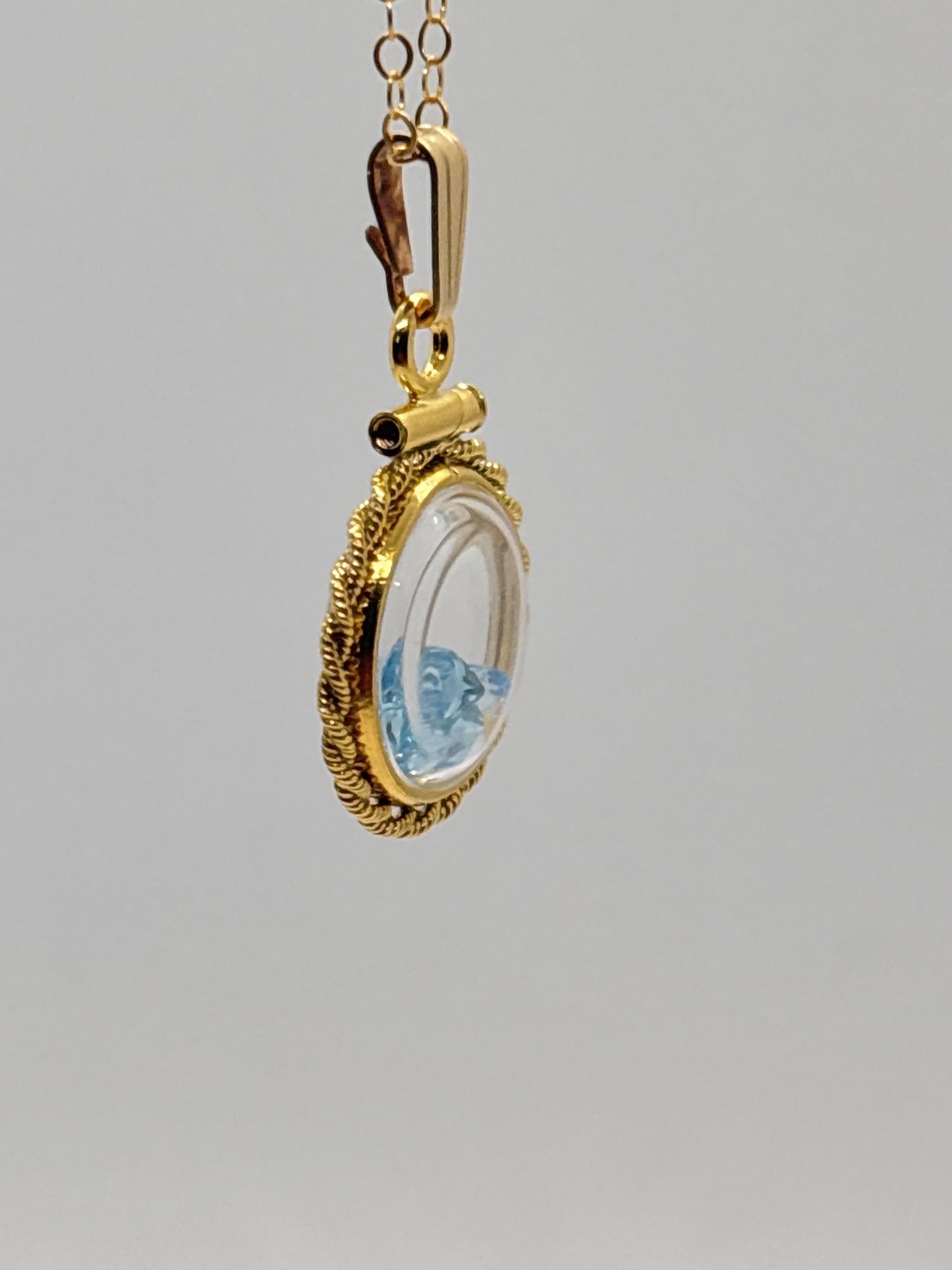 Handmade 12.5 mm 14k gold filled Gemstone Shaker Locket with twisted Rope edge bezel, 0.75 cttw. London Blue Topaz, December Birthstone