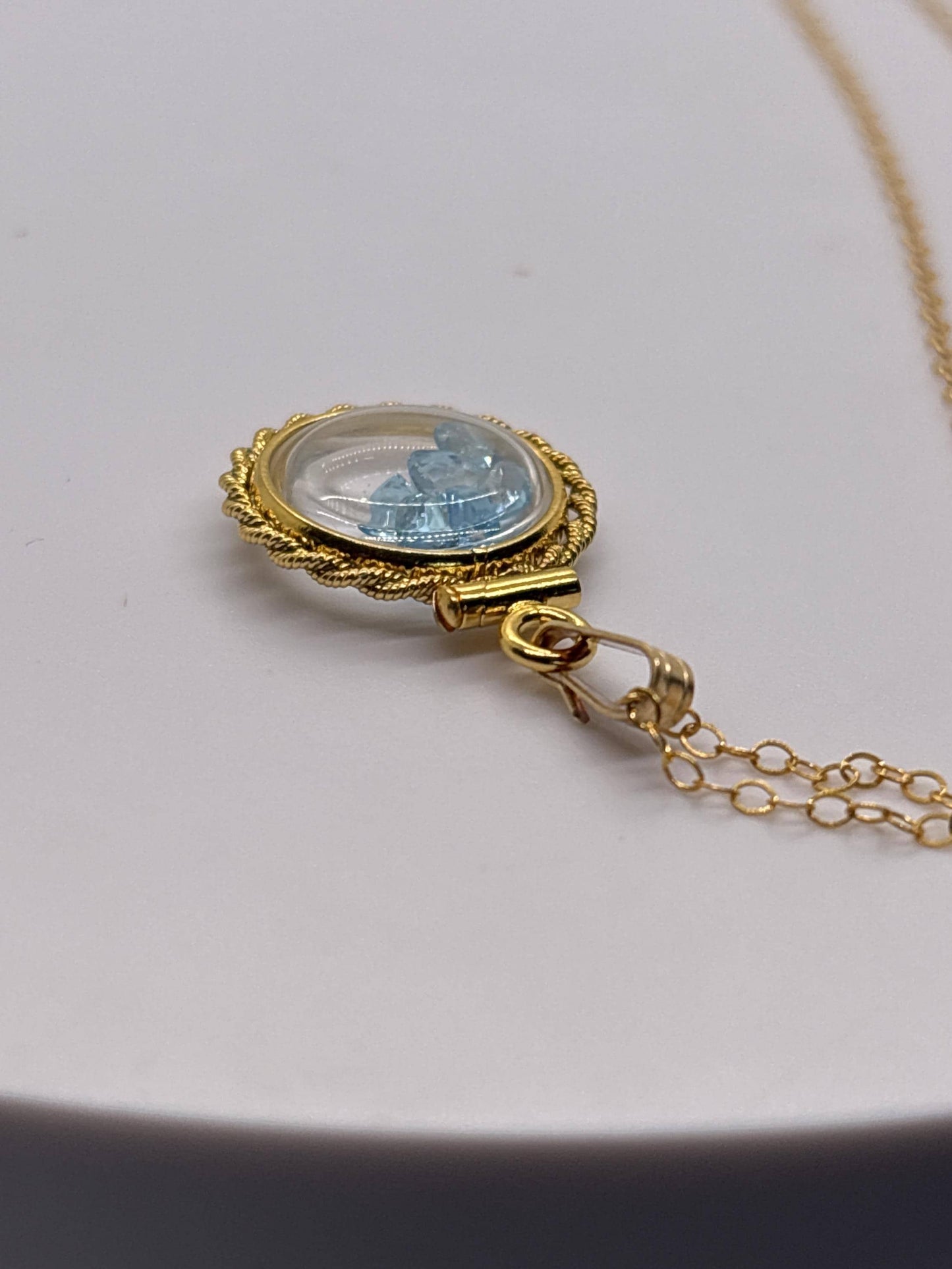 Handmade 12.5 mm 14k gold filled Gemstone Shaker Locket with twisted Rope edge bezel, 0.75 cttw. London Blue Topaz, December Birthstone