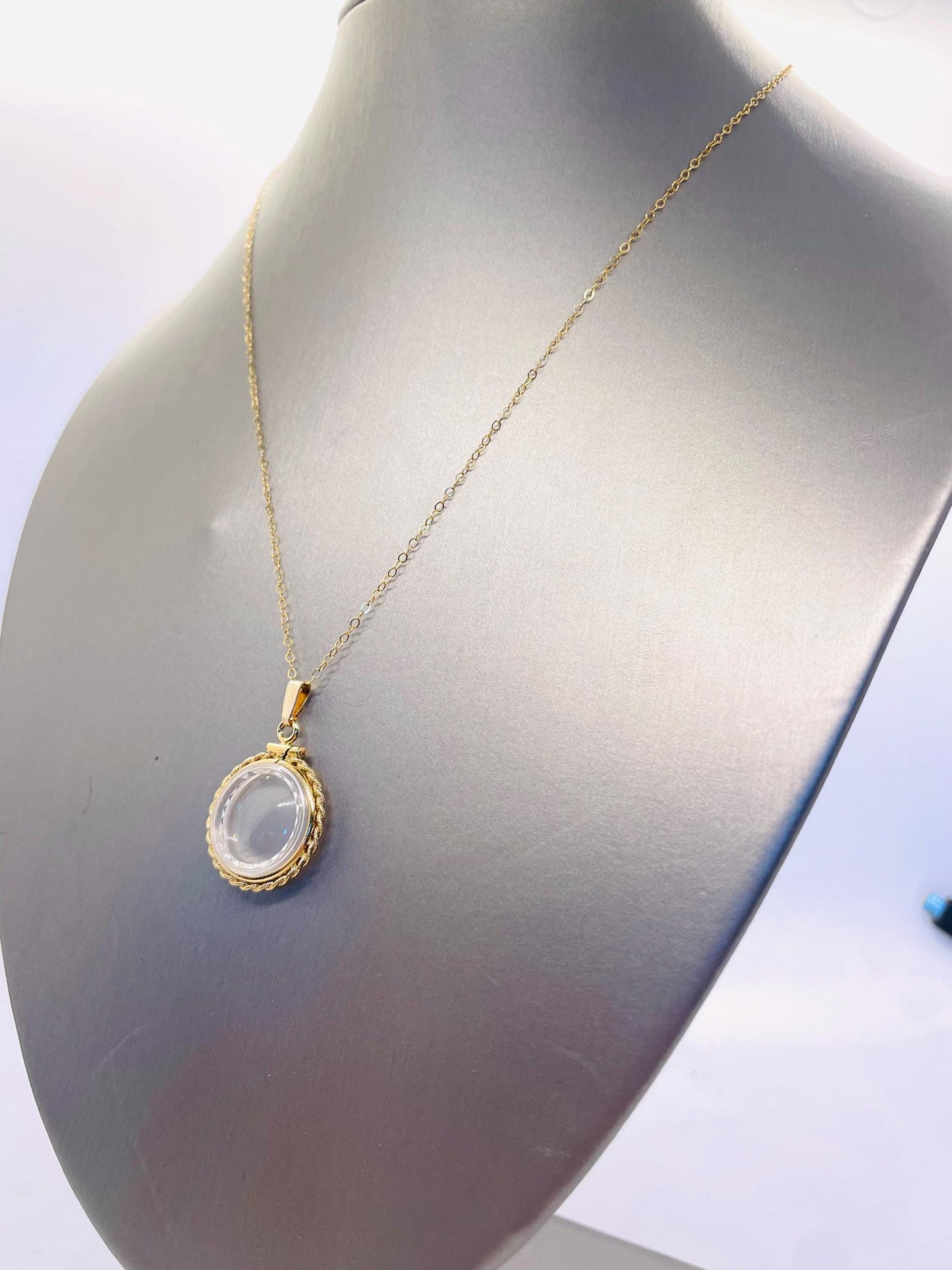Empty Customizable 18mm Handmade 14k Gold Filled Rope Edge Diamond Cut Crystal Shaker Locket Necklace w/ Free Screwdriver