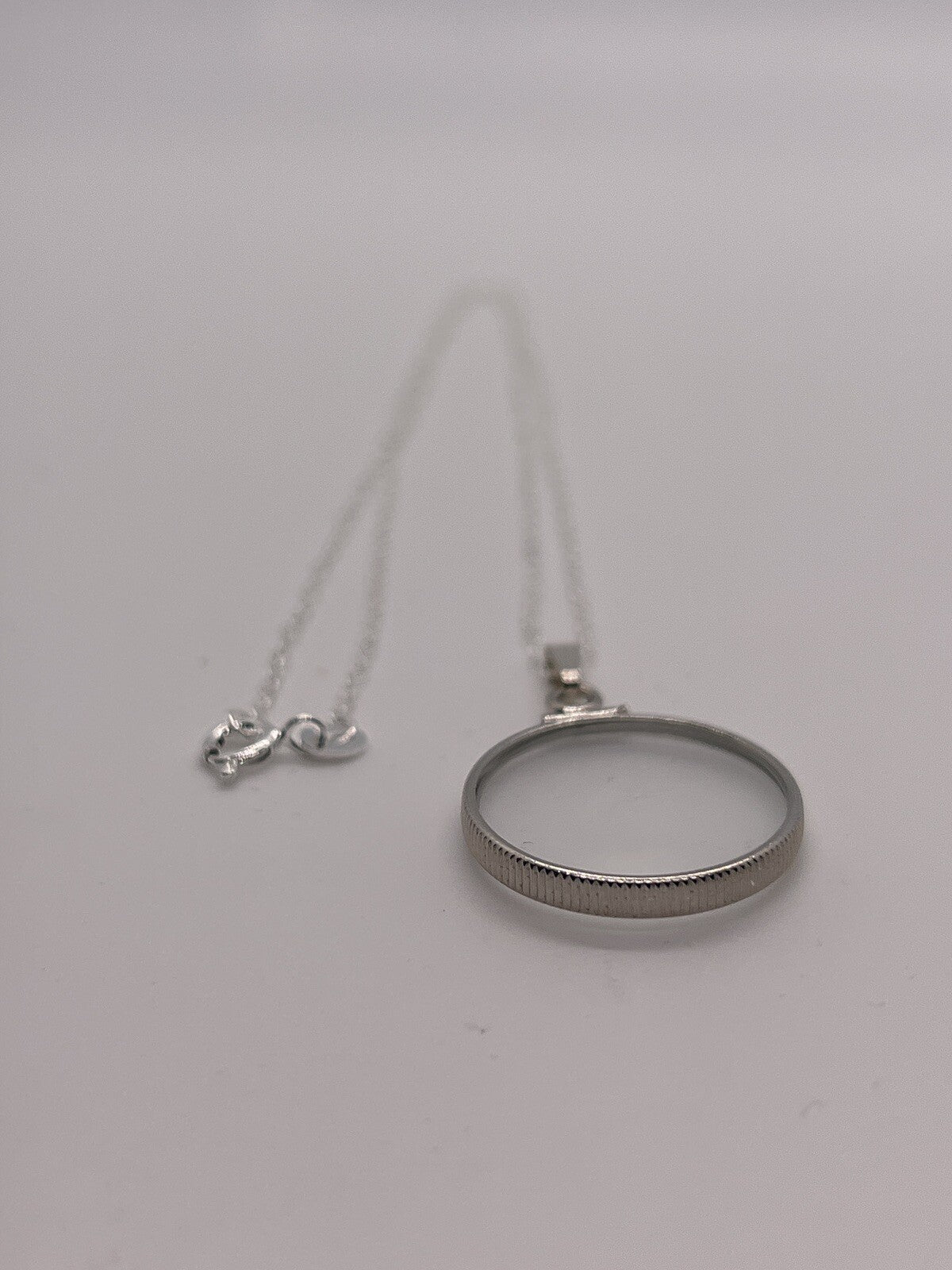 Sterling silver 20mm Empty Glass Shaker locket, free tool