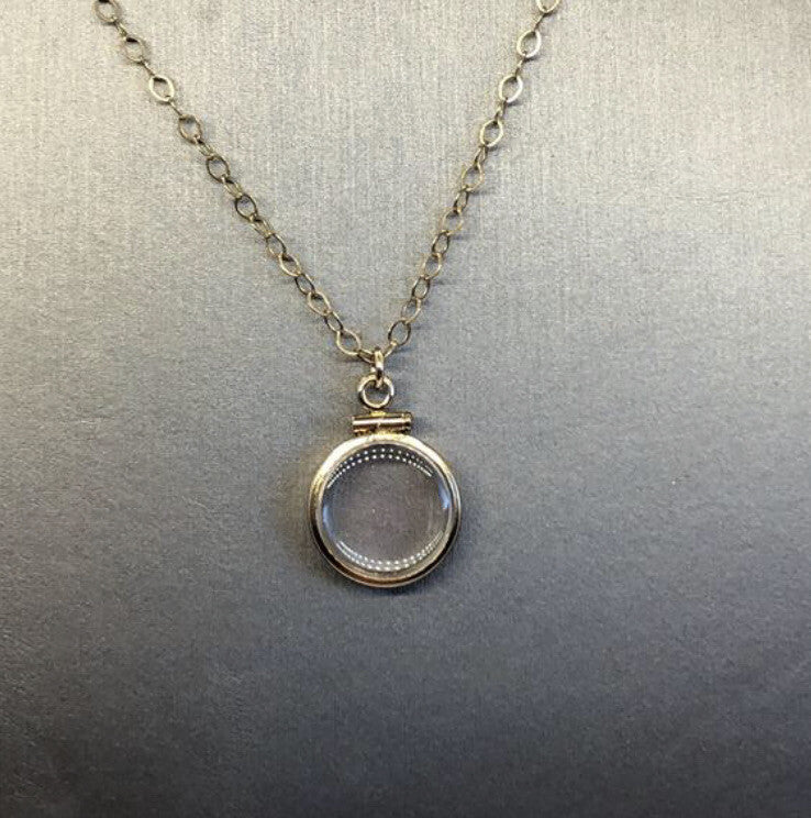 Empty Shaker locket 12.5mn , 14k gold filled with chain, free tool