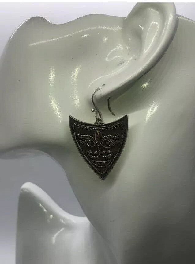 Handmade Sterling silver Dangle Earrings Indonesia, Vintage old stock, Beautiful