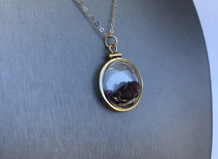 20 mm Vintage 12k gold filled shaker locket 4.16 TCW Garnets, January Birth