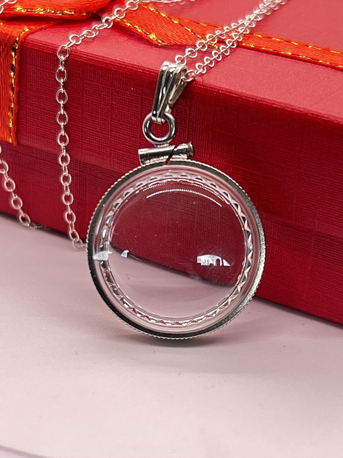 Empty Customizable Nickel Size Sterling Silver Lucite Shaker locket diamond edge