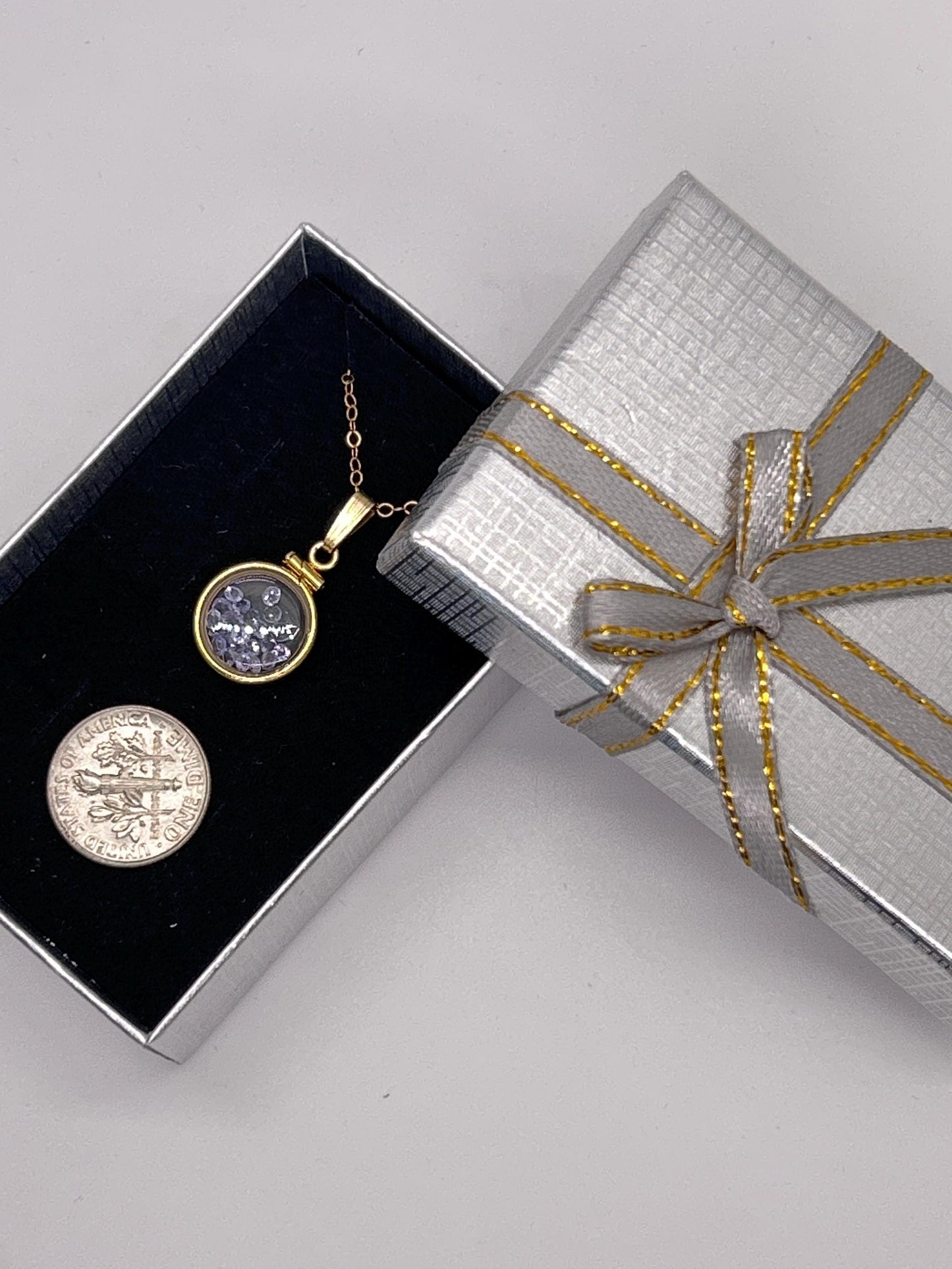 Handmade 12.5 mm 14k gold filled Gemstone Shaker Locket, 0.75 cttw. Tanzenite, Birthstone December