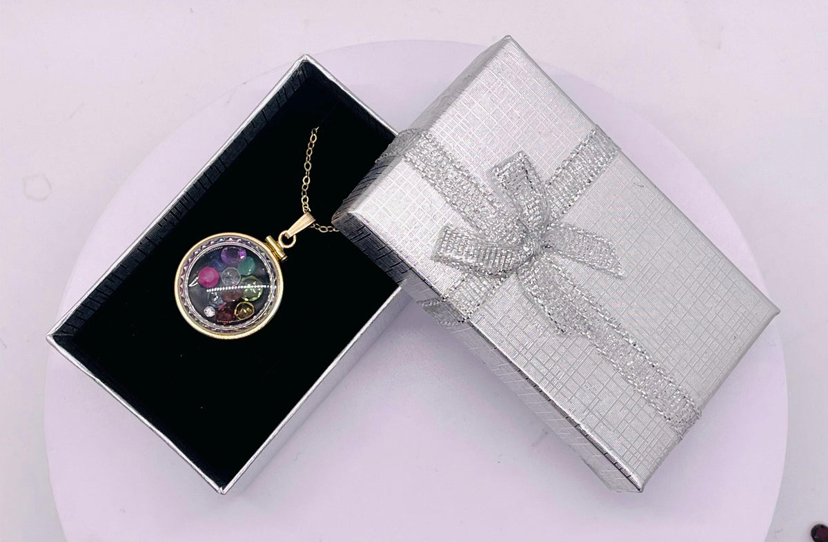 Solid 14k gold lucite diamond edge 22mm shaker locket representing the 12 tribes of israel