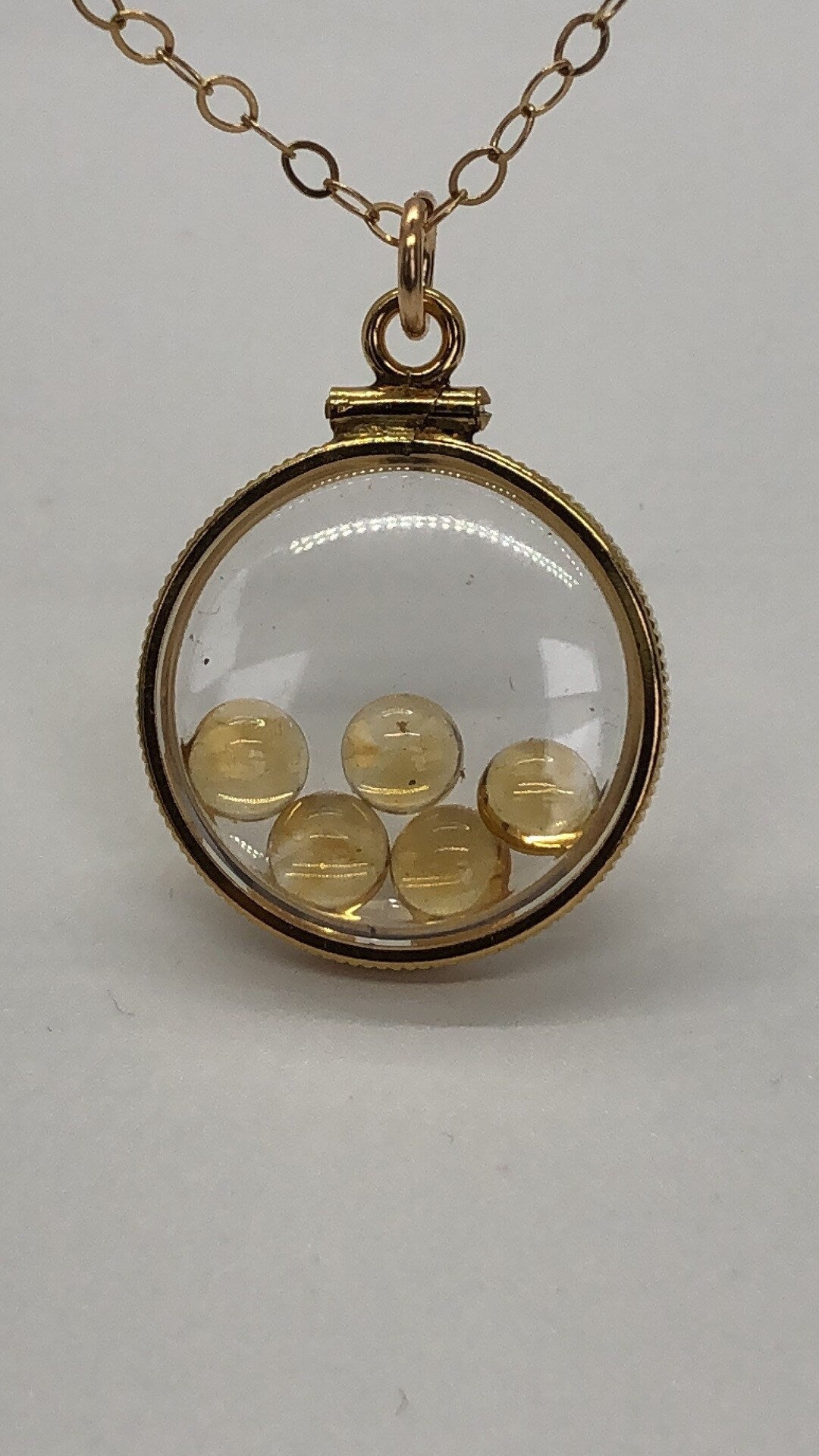 Vintage Citrine Shaker locket with set 5 beautiful Round natural Brazilian cabochons, November Birth, New Old Stock