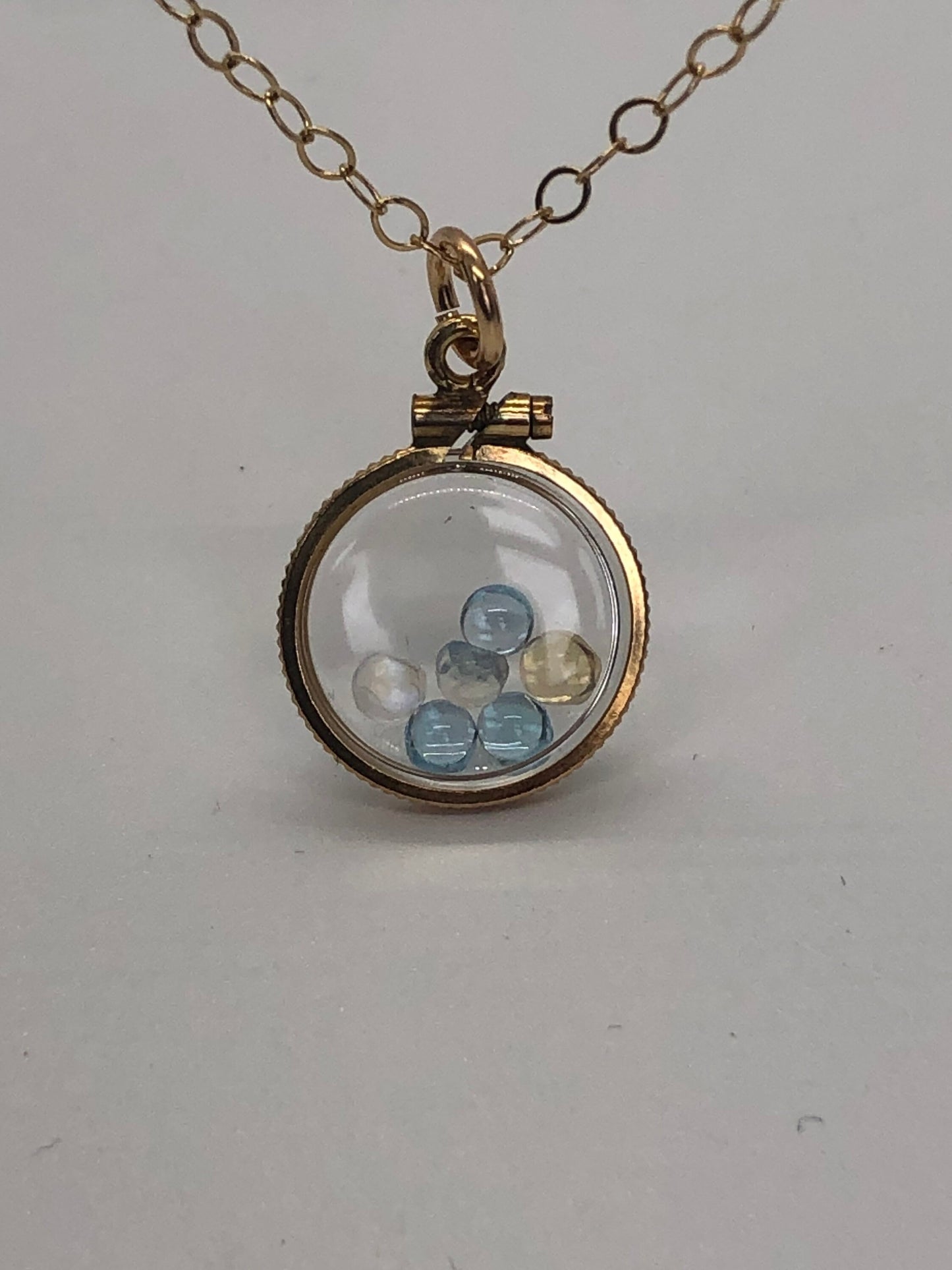 Vintage moonstone, citrine & topaz 12k gold filled Shaker locket with beautiful mix of natural gems, November Birthstones