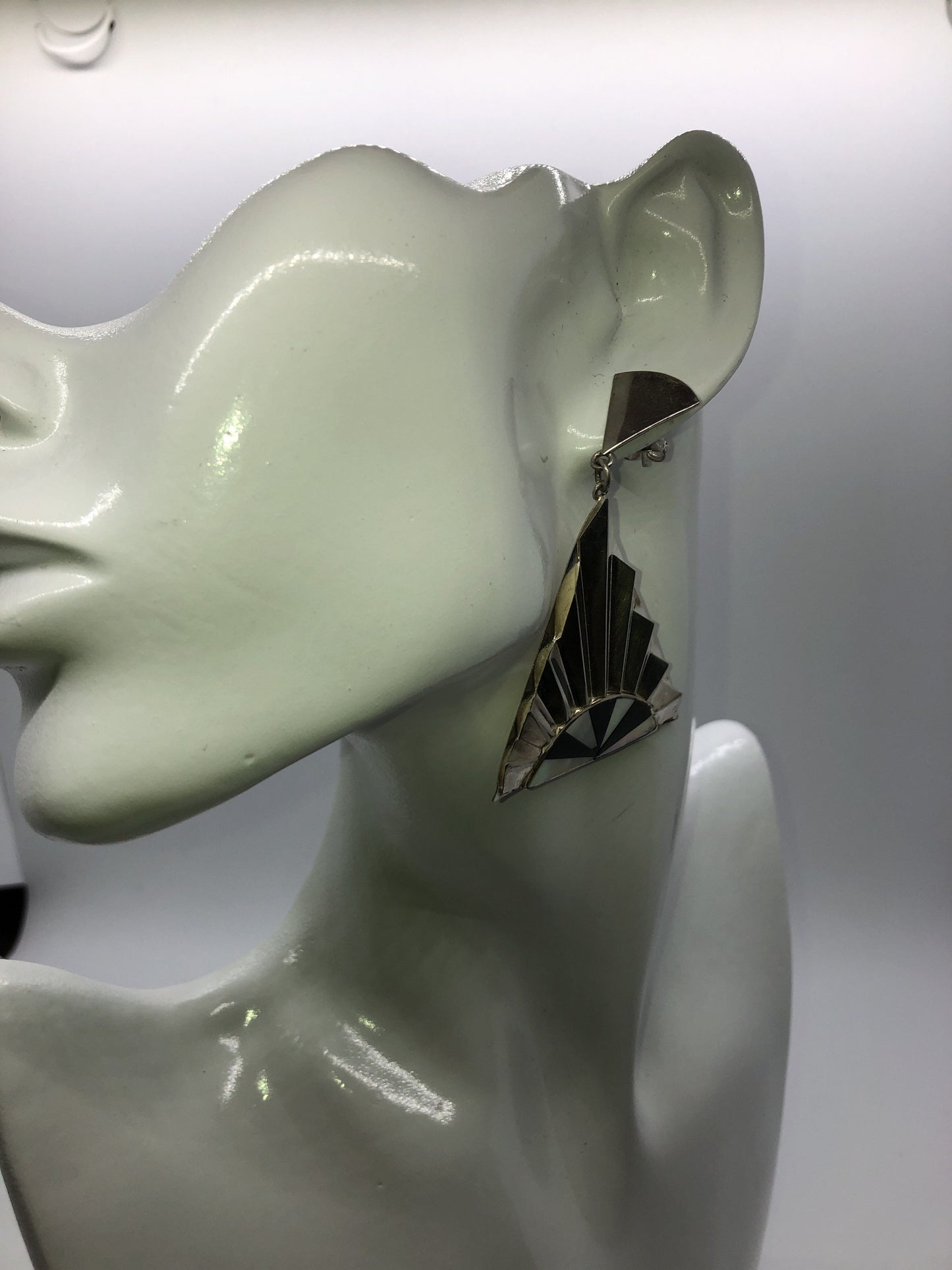 Large Mother of pearl & onyx Vintage Handmade Sterling Silver Earrings Indonesia, Vintage old stock