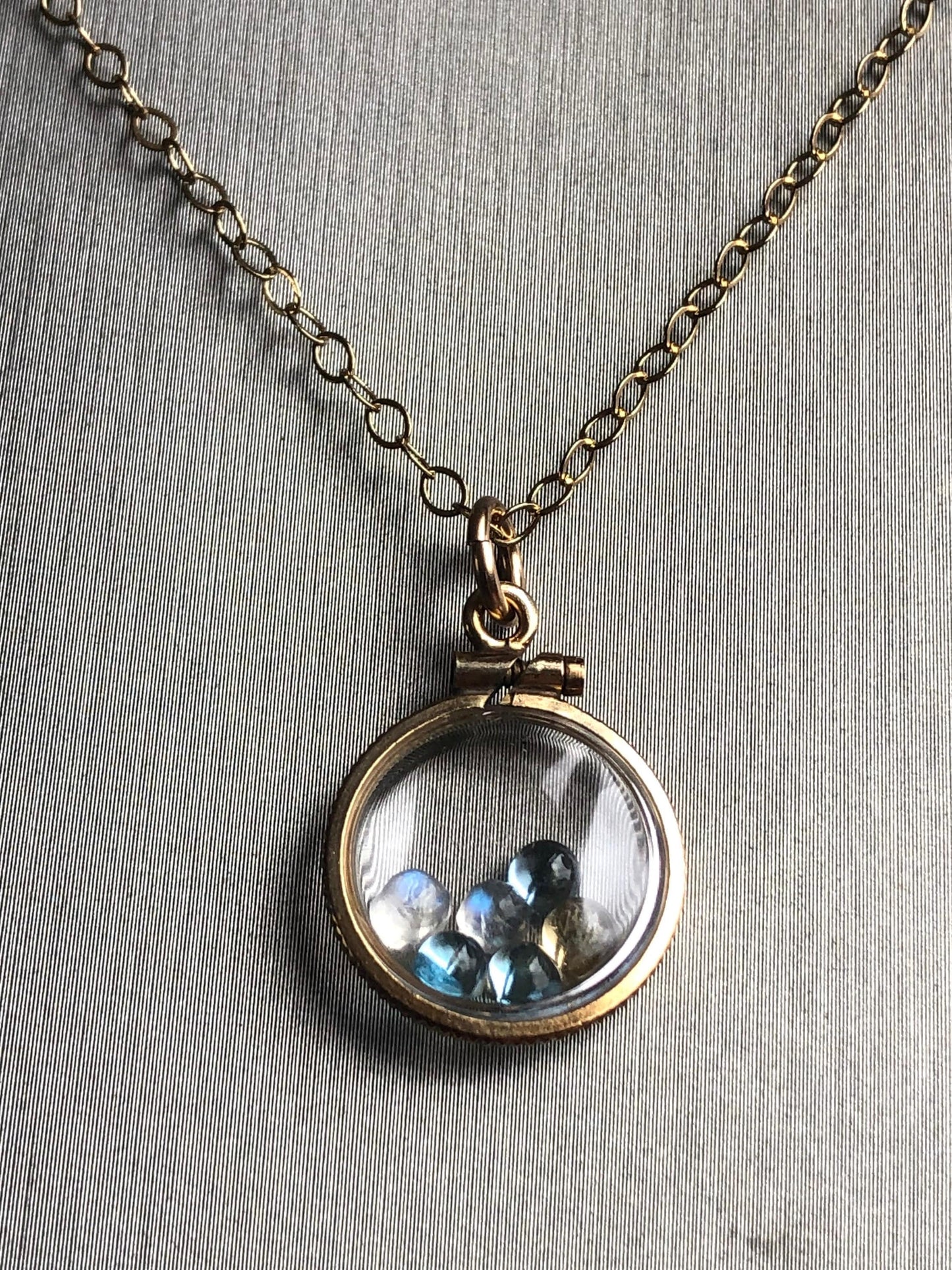 Vintage moonstone, citrine & topaz 12k gold filled Shaker locket with beautiful mix of natural gems, November Birthstones