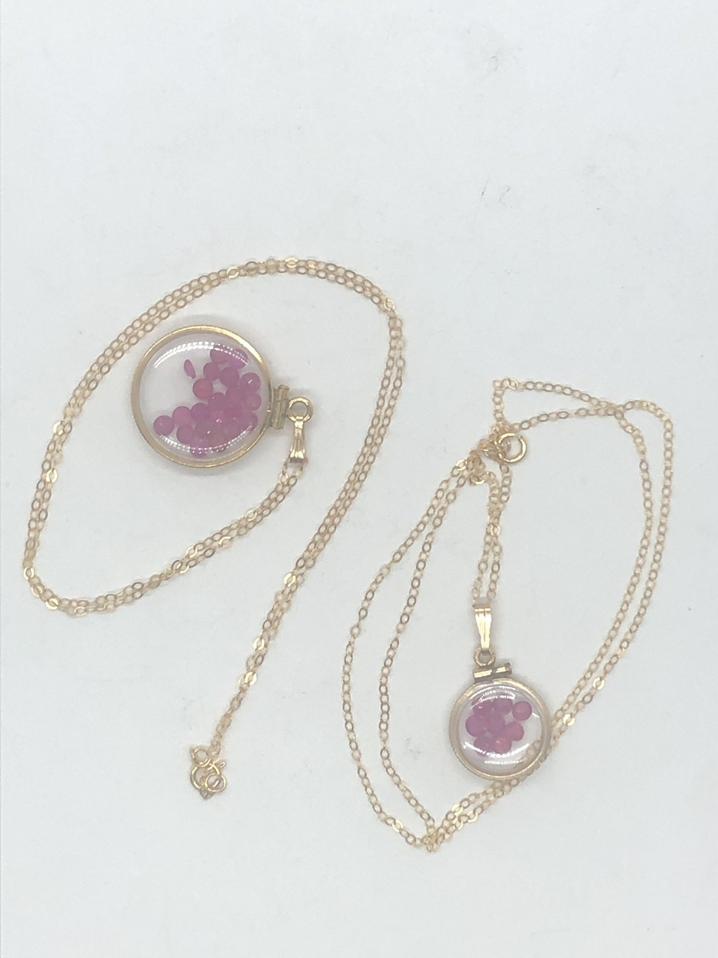 Custom made 40 Ruby Vintage shaker Locket 12k gold filled, 50 year old New Stock, 20mm.