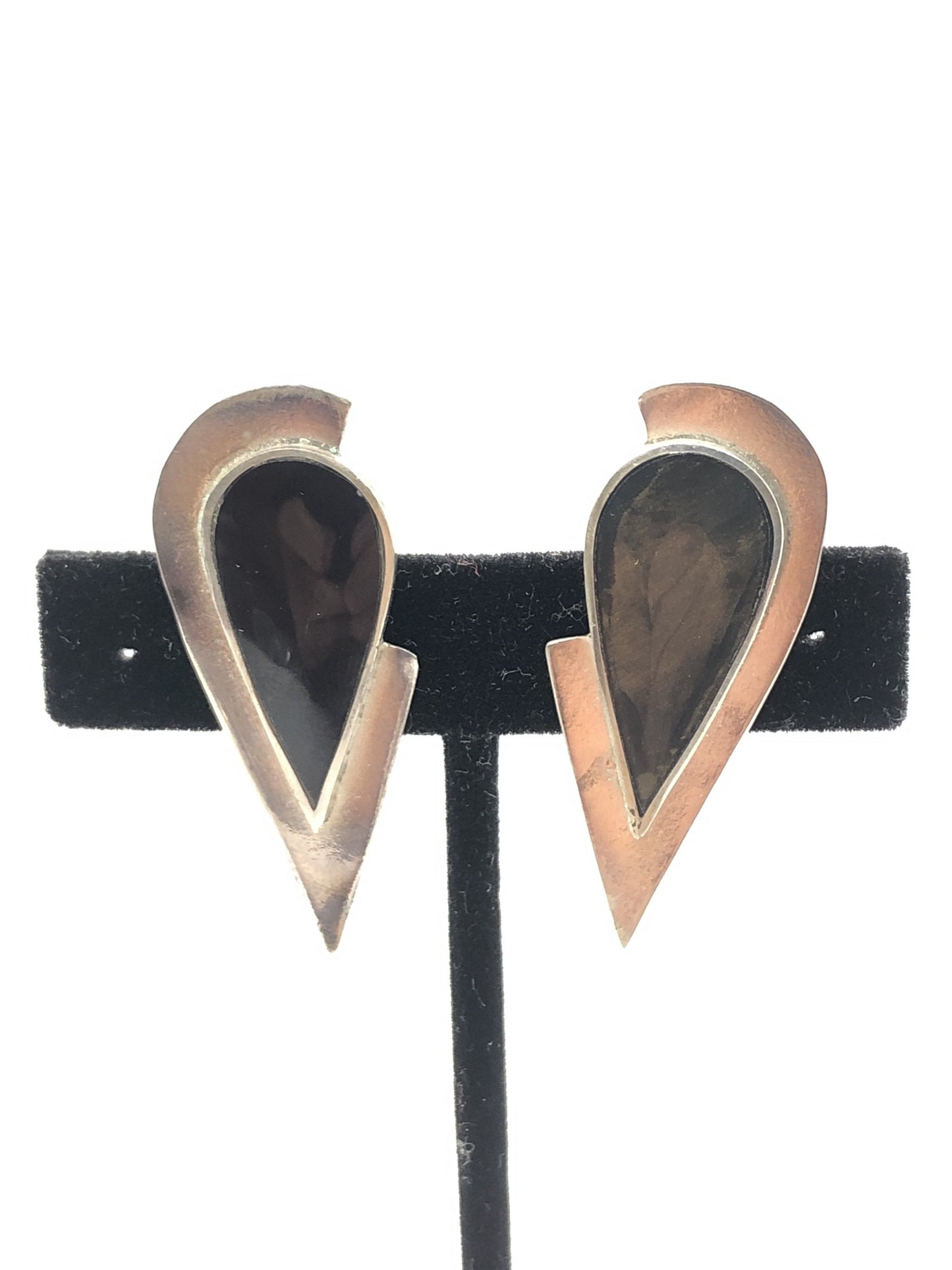 Handmade Sterling and Onyx post back Indonesia, Vintage new old stock, Beautiful tear drop shape