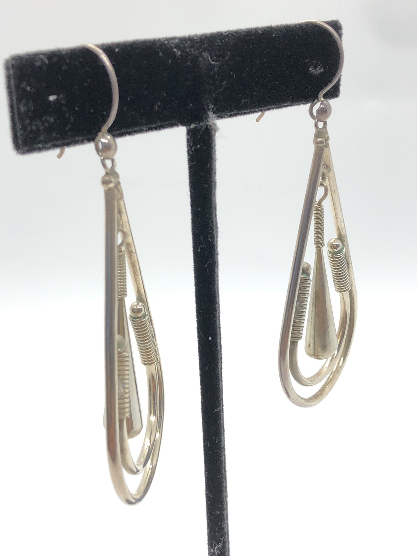 Large Vintage Handmade Sterling Silver Earrings Indonesia, Vintage new old stock, Beautiful pair shape moving design