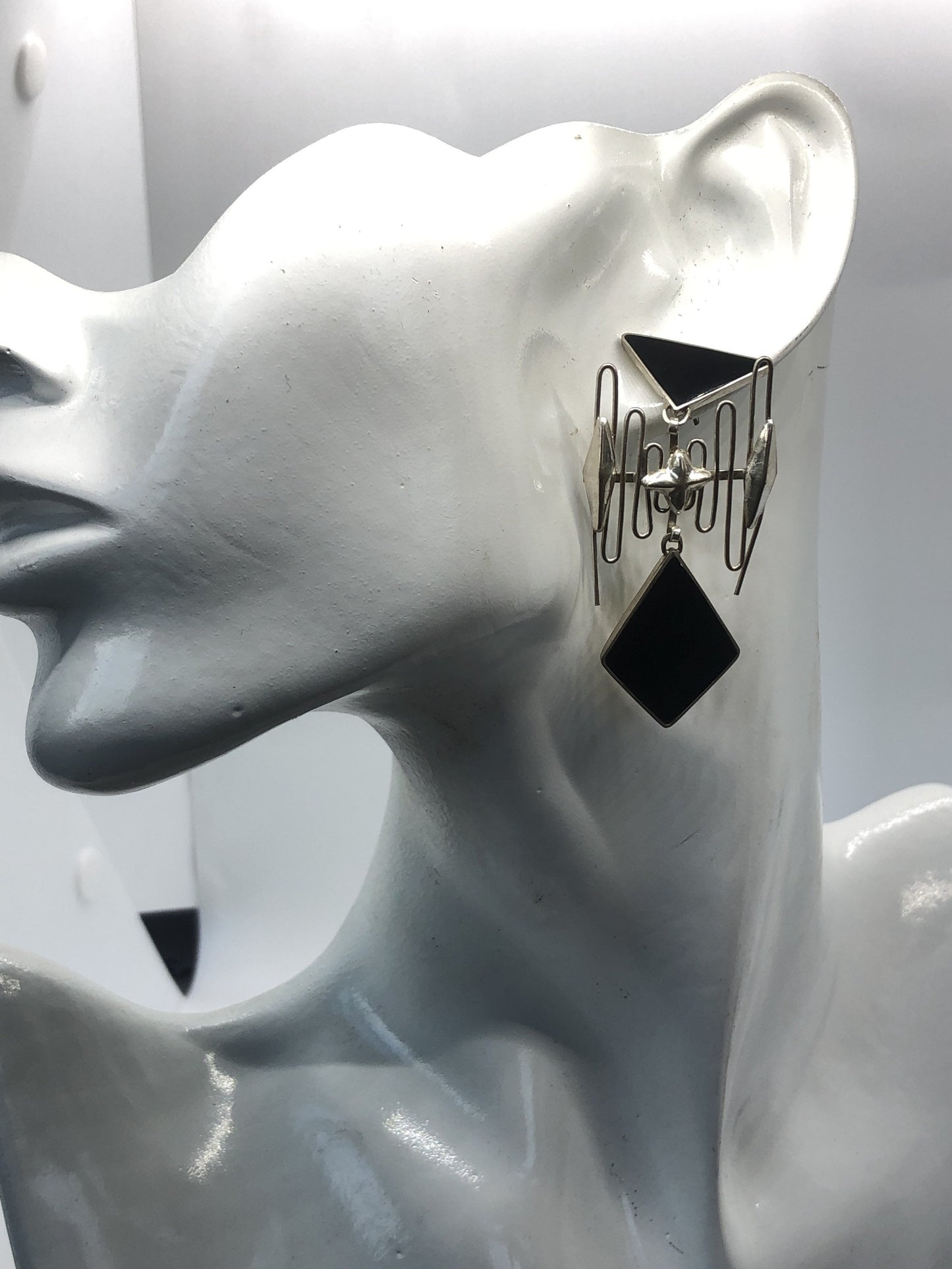Handmade Sterling and Onyx post back Indonesia, Vintage new old stock, Beautiful, squiggles