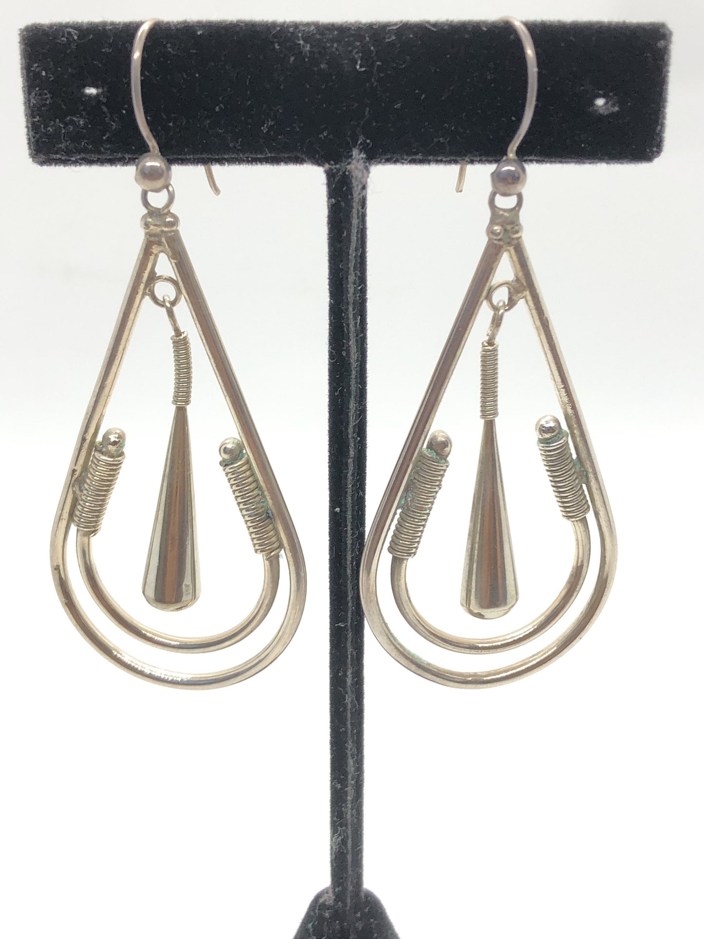 Large Vintage Handmade Sterling Silver Earrings Indonesia, Vintage new old stock, Beautiful pair shape moving design