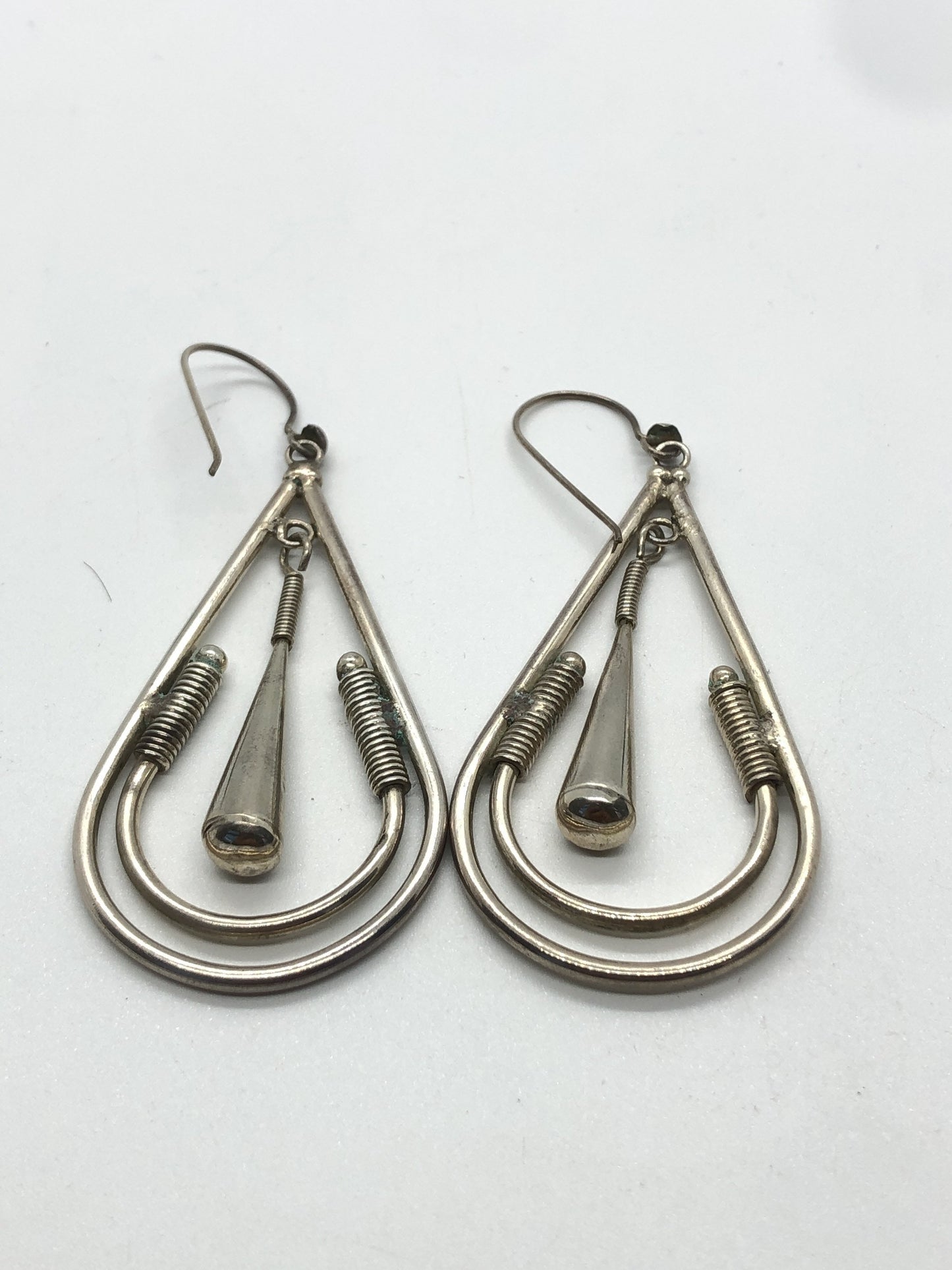 Large Vintage Handmade Sterling Silver Earrings Indonesia, Vintage new old stock, Beautiful pair shape moving design