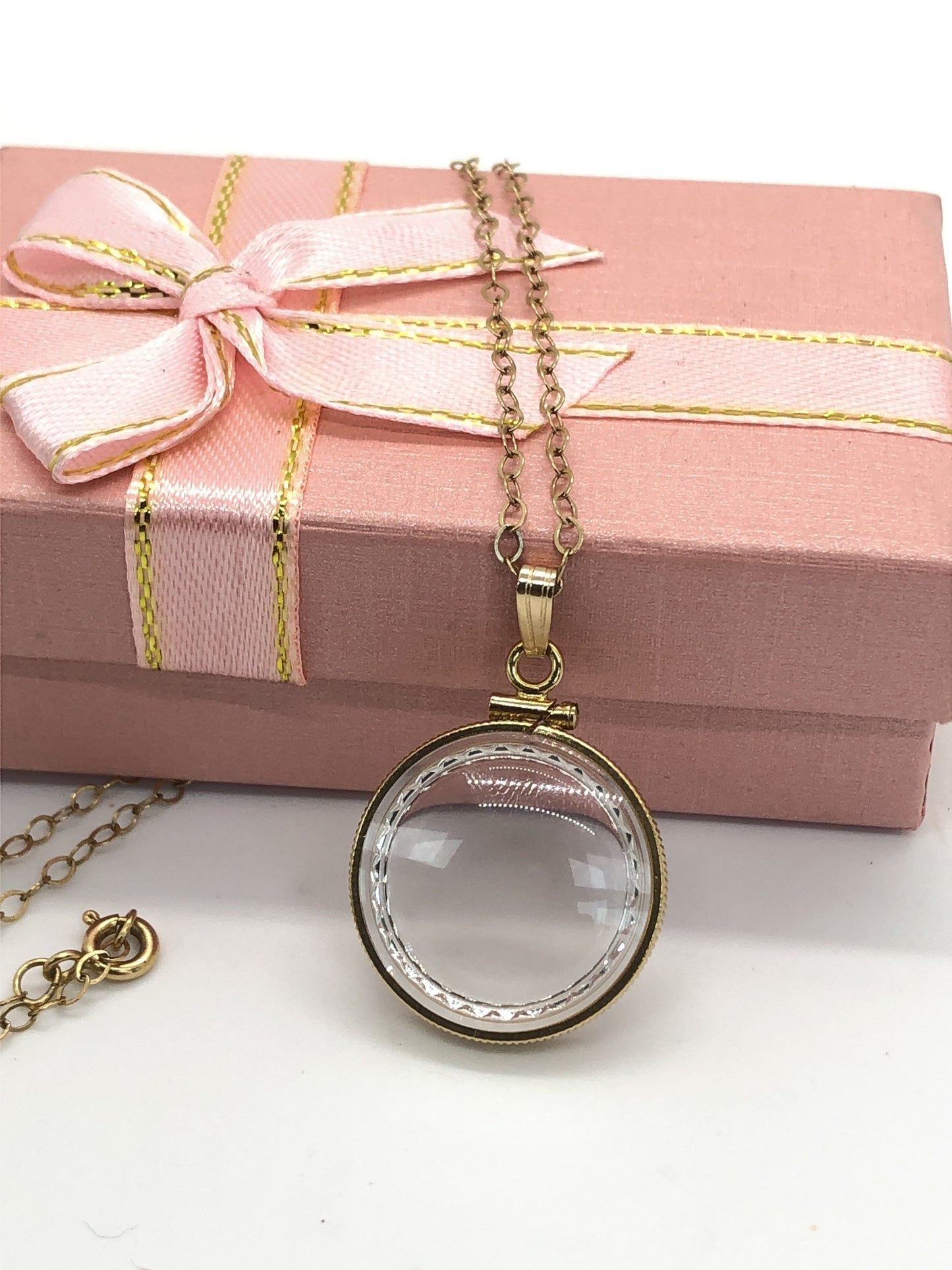 Empty Diamond Edge Handmade 14k gold filled shaker Locket Nickel size w/ FREE screwdriver. Fill it with Treasure. Customizable