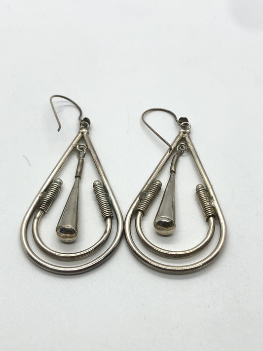 Large Vintage Handmade Sterling Silver Earrings Indonesia, Vintage new old stock, Beautiful pair shape moving design