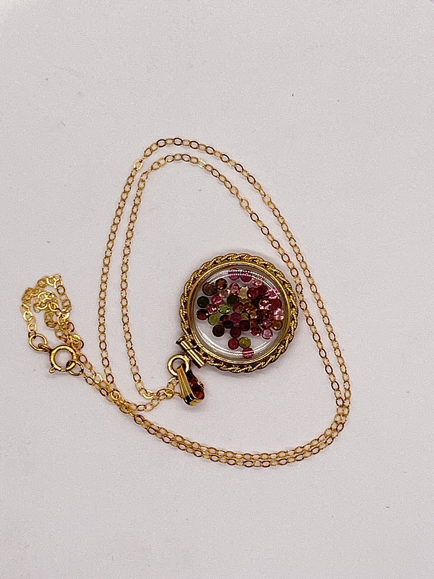 Hand Made 21 mm Nickel Size 14k Gold Filled Lucite Tourmaline Shaker Locket With ROPE EDGE, Beautiful October Birthstone.