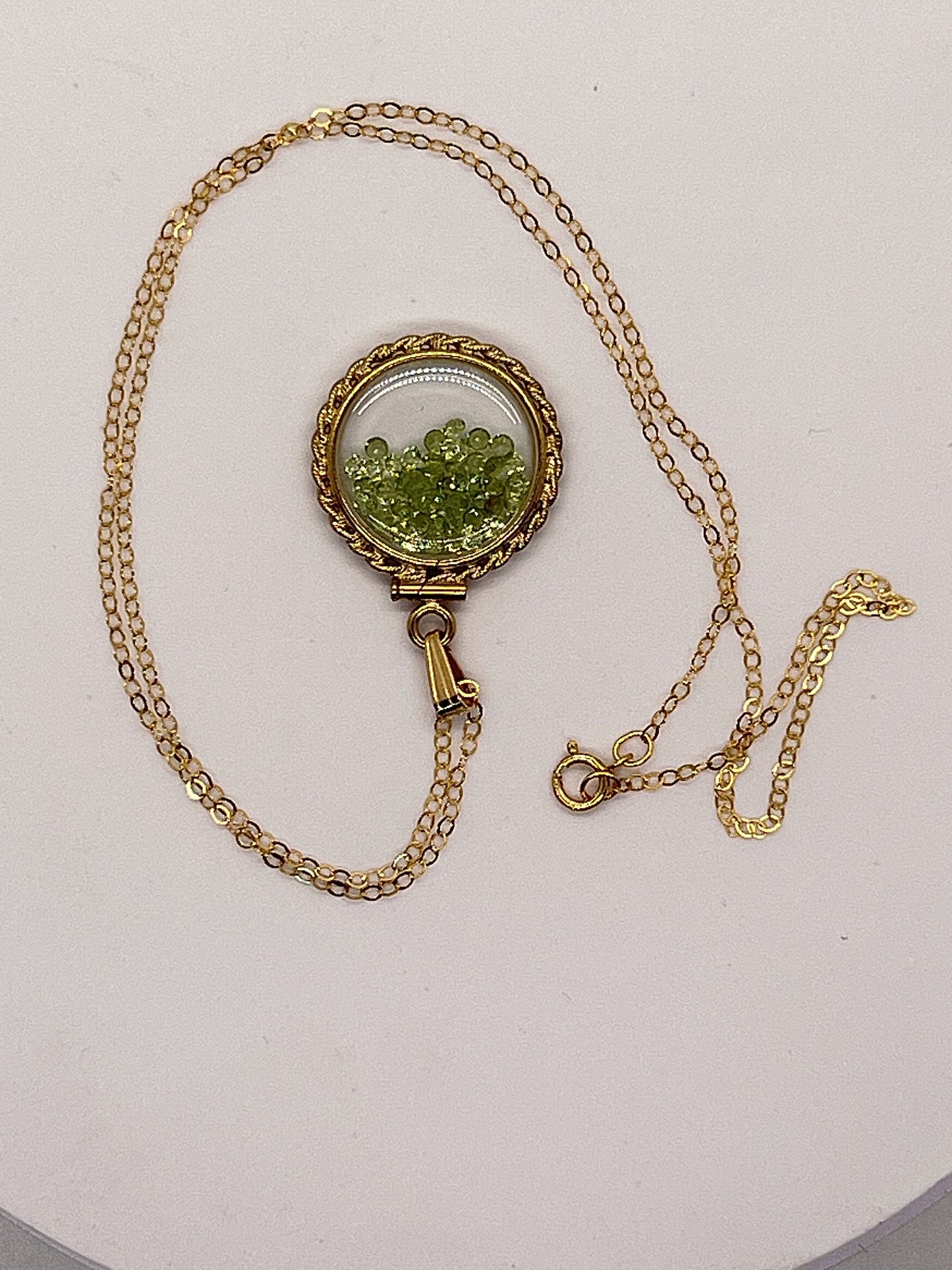 Handmade 21 mm Nickel Size 14k Gold Filled Peridot Shaker Locket  with ROPE EDGE beautiful August Birthstone.
