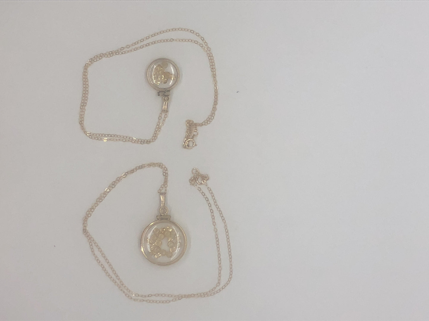 Vintage Citrine shaker Locket 12k gold filled, 50 year old New Stock,  20mm or 15 mm,November Birthstone , Mother's Day