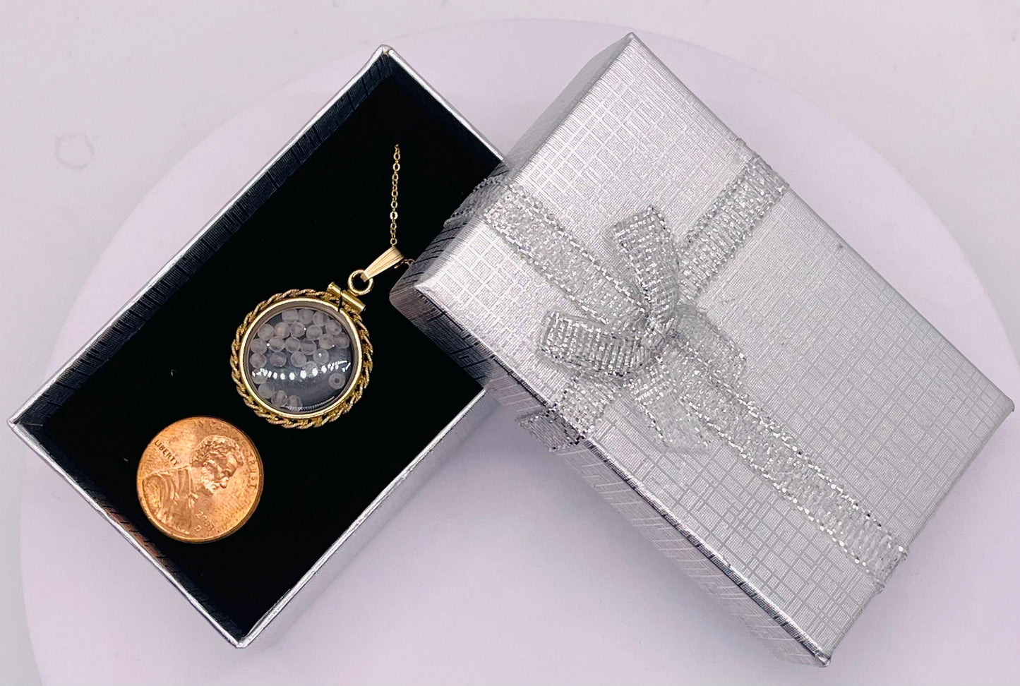 Hand Made 21 mm Nickel Size 14k Gold Filled Lucite Genuine Moonstone Shaker Locket with ROPE EDGE and  Beautiful Bead Crystals.