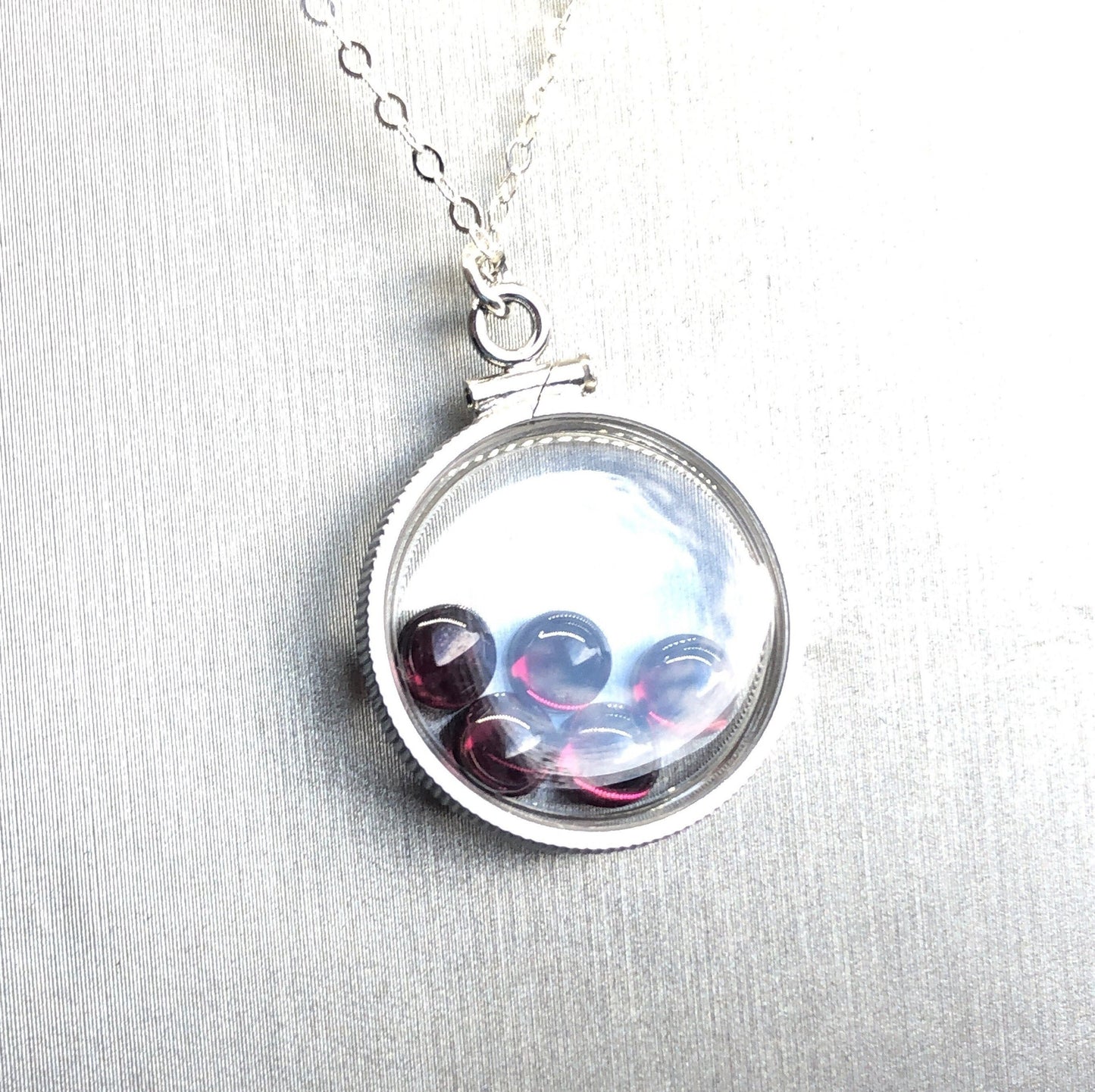 Handmade Garnet /Sterling Silver shaker locket w/ 3.98 CTW of beautiful gems, January birthstone Customize one for your Mother's Day, ask me