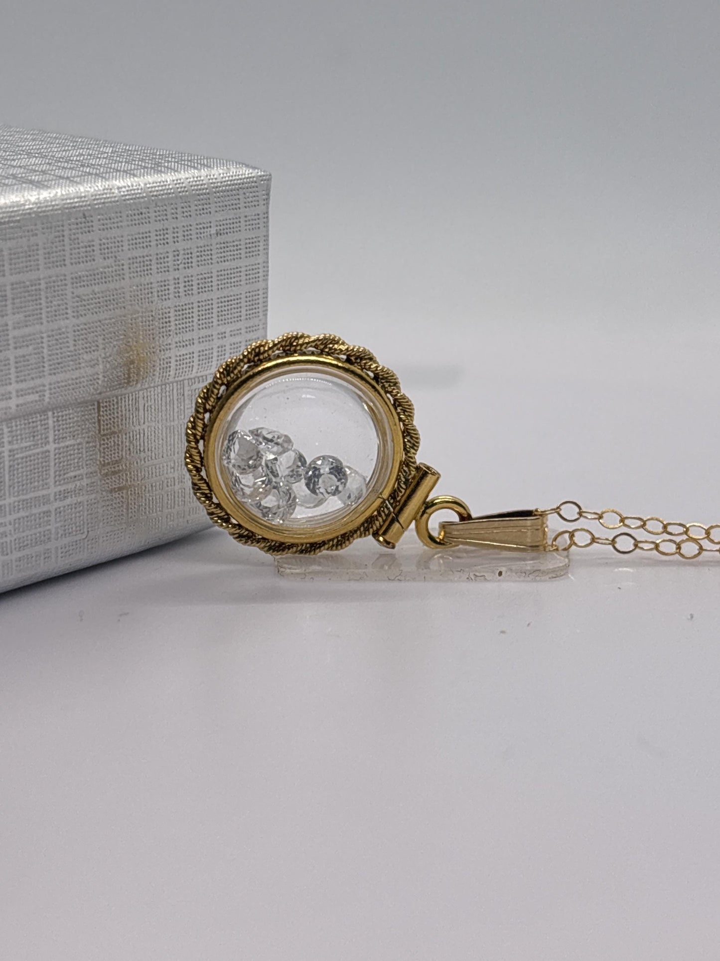 Handmade 12.5 mm 14k gold filled Gemstone  Shaker Locket with twisted Rope edge bezel, 0.75 cttw. White Topaz, Birthstone April