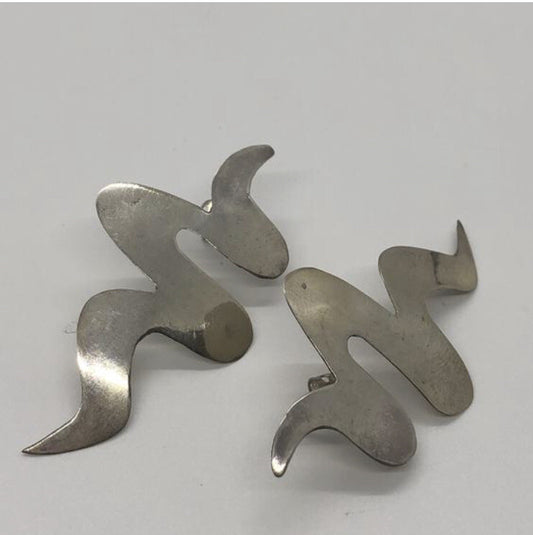 Large handmade sterling silver earring, Indonesia, Movement Form, new old stock