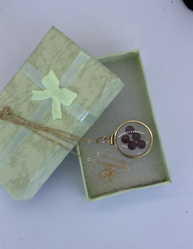 Vintage 12k gold filled locket with floating 5 beautiful Garnet cabochons 4 TCW