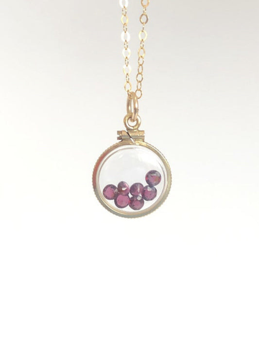 15 mm Vintage 12k gold filled shaker locket with 1.16 TCW 3 mm cut garnets, Jan