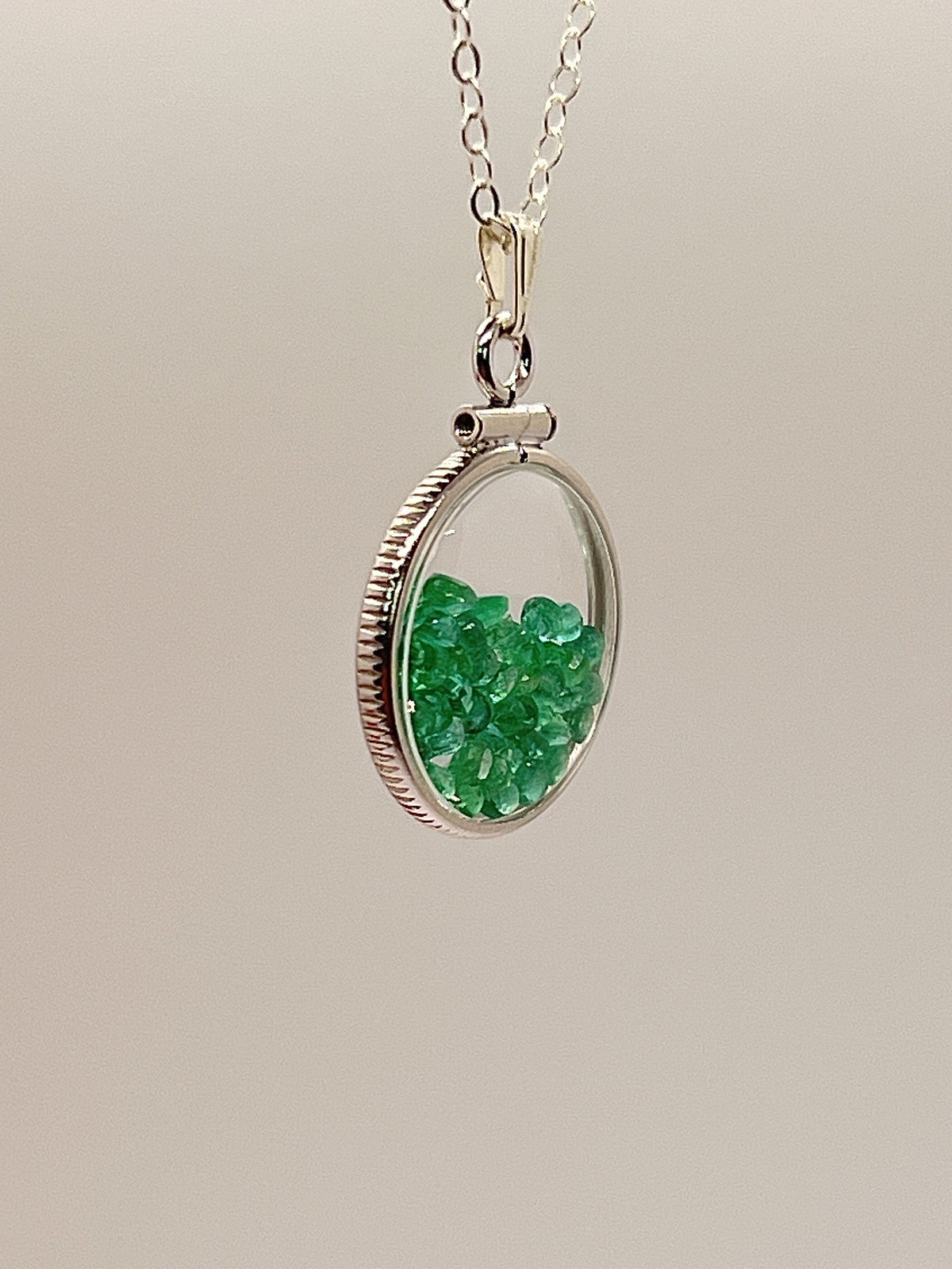 Handmade Dime Size  Sterling Silver Emerald Shaker Locket Lucite View Locket, Necklace, Beautiful May Birthstone. 2.0 TCW