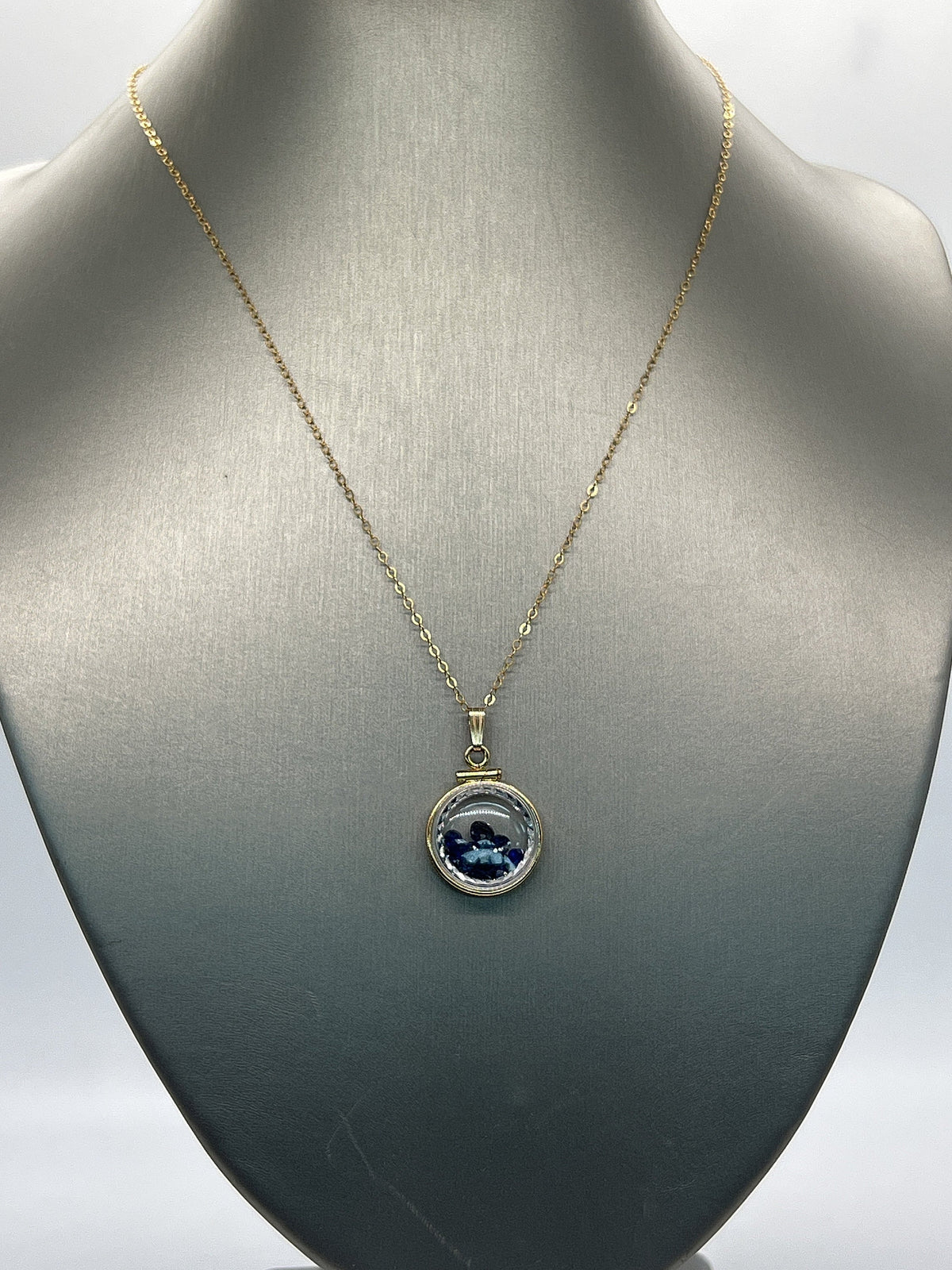 Hand Made Diamond edge dime Size 14k Gold Filled Lucite  Shaker Locket with 2.75 tcw round cut genuine blue sapphires ,September Birthstone.