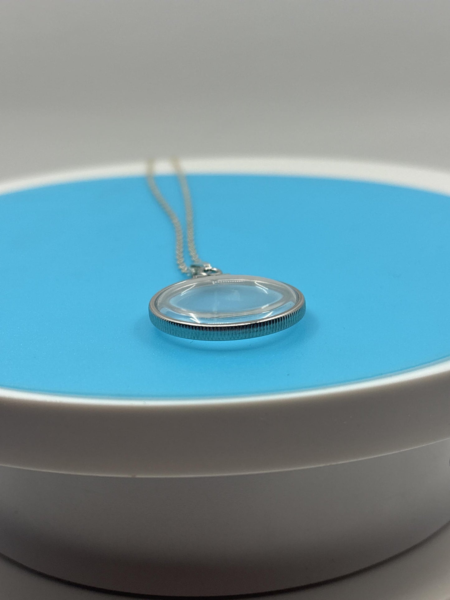 Empty 25mm sterling silver locket with coin edge bezel, free small screwdriver included!