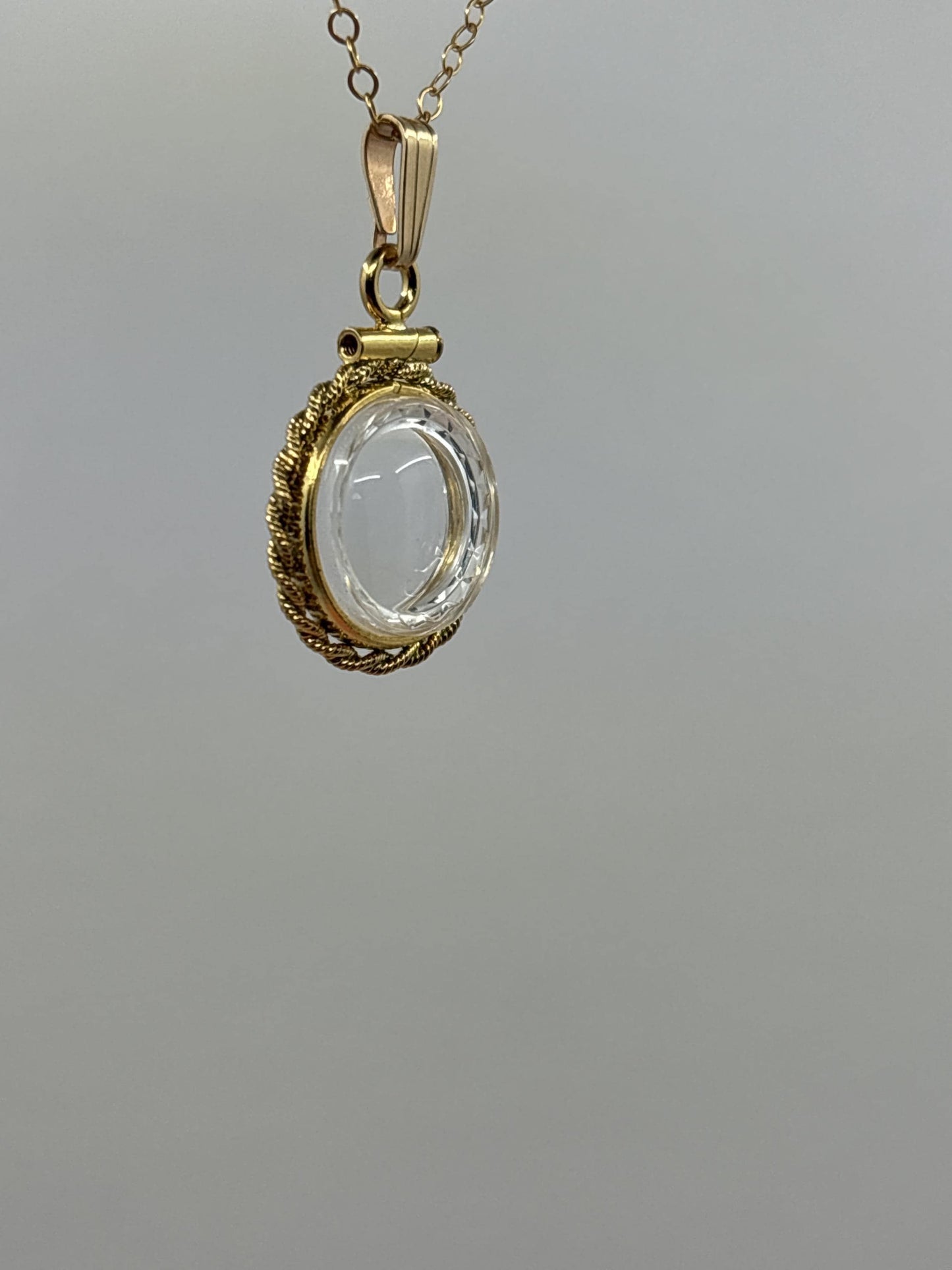 Empty Diamond edge 12.5 mm handmade 14k gold filled shaker locket with twisted rope addition free screwdriver included .