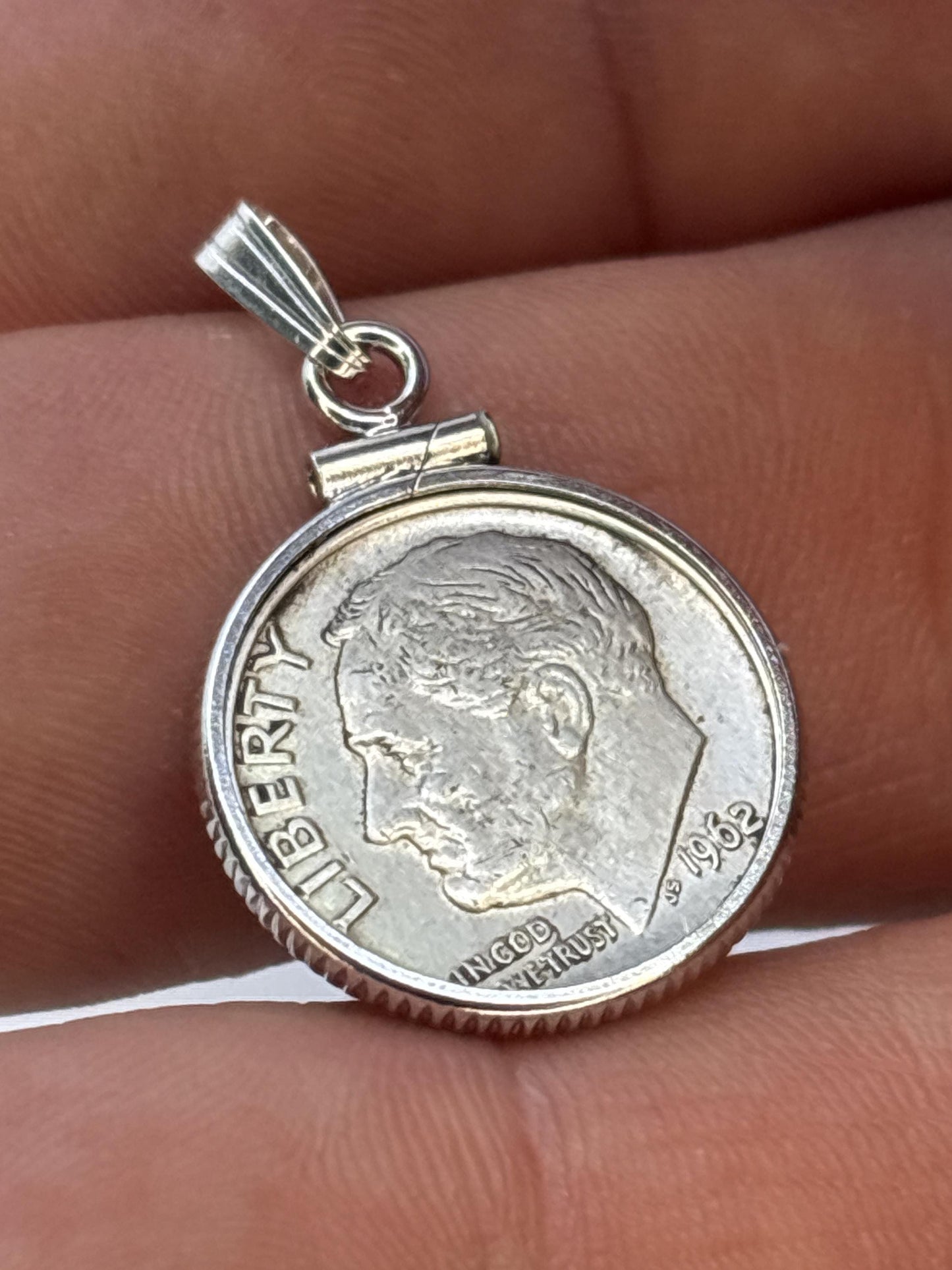 Sterling Silver Mercury Dime Bezel Pendant, Screw-Top Coin Holder, 18mm U.S. Dime Necklace Charm, Coin Not Included