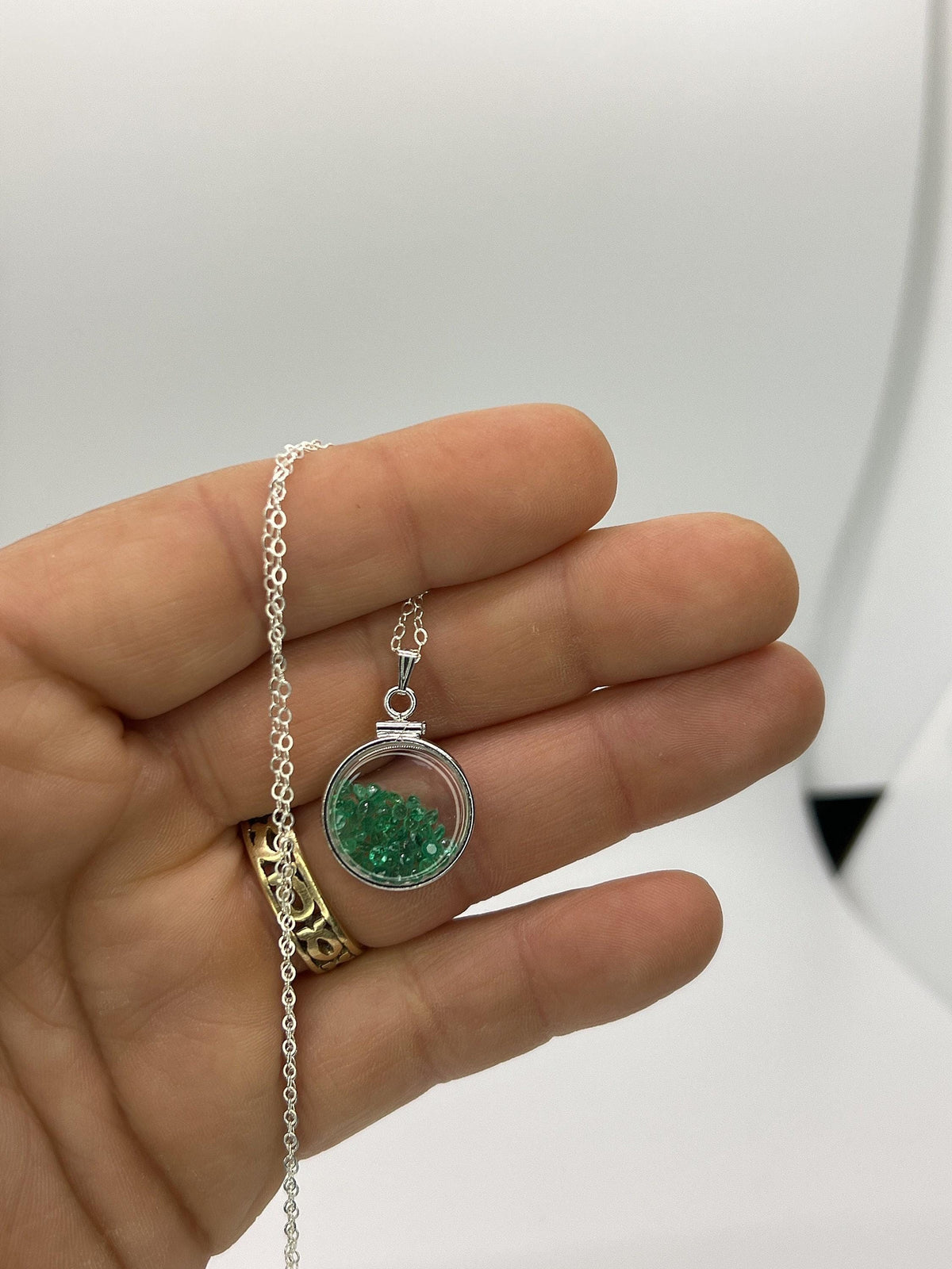 Handmade dime size  sterling silver emerald shaker locket lucite view locket, necklace, beautiful may birthstone. 2.0 tcw
