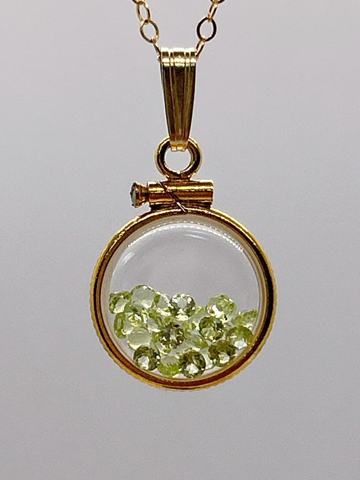 Handmade 12.5 mm 14k gold filled gemstone  shaker locket, 0.75 cttw. green peridot, birthstone august