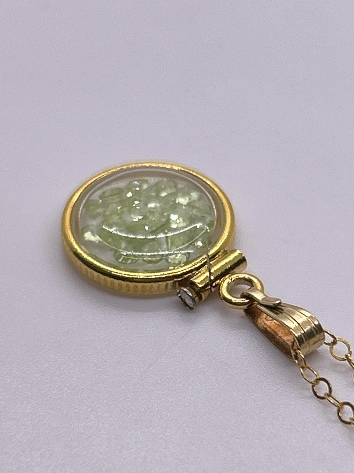 Handmade 12.5 mm 14k gold filled gemstone  shaker locket, 0.75 cttw. green peridot, birthstone august